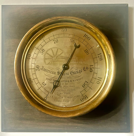 AMERICAN STEAM GUAGE 1859 WITH ENGRAVED BOX BED ENGINE DESIGN