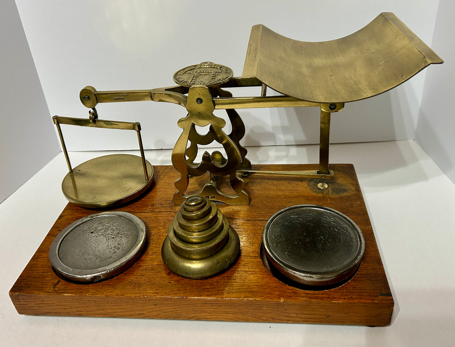 ANTIQUE SCALE BY S. MORDAN & CO., LONDON INLAND PARCELS POST