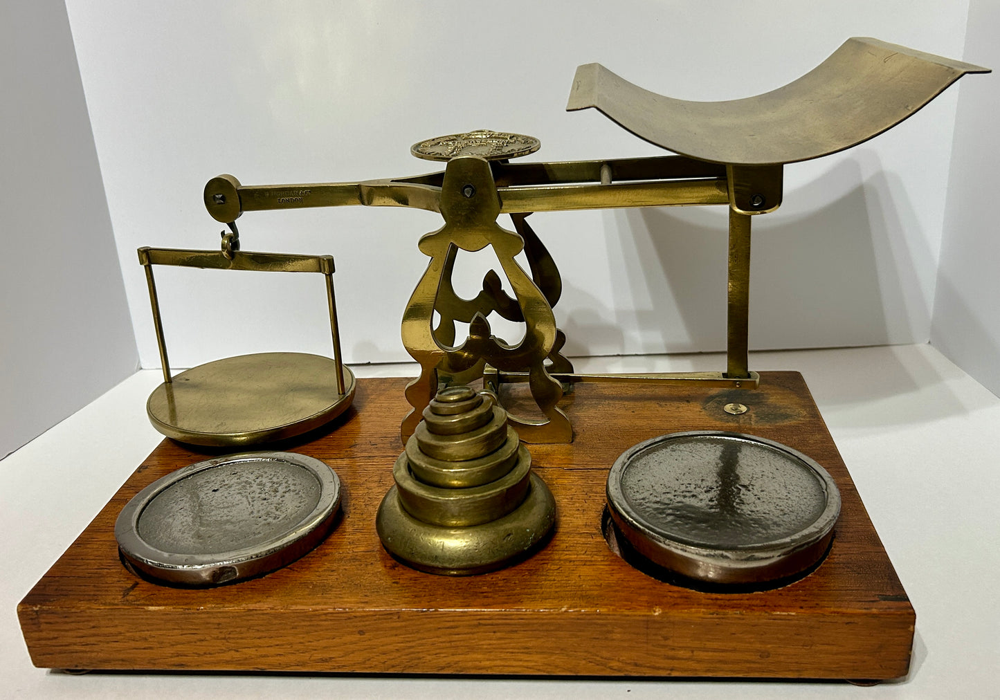 ANTIQUE SCALE BY S. MORDAN & CO., LONDON INLAND PARCELS POST
