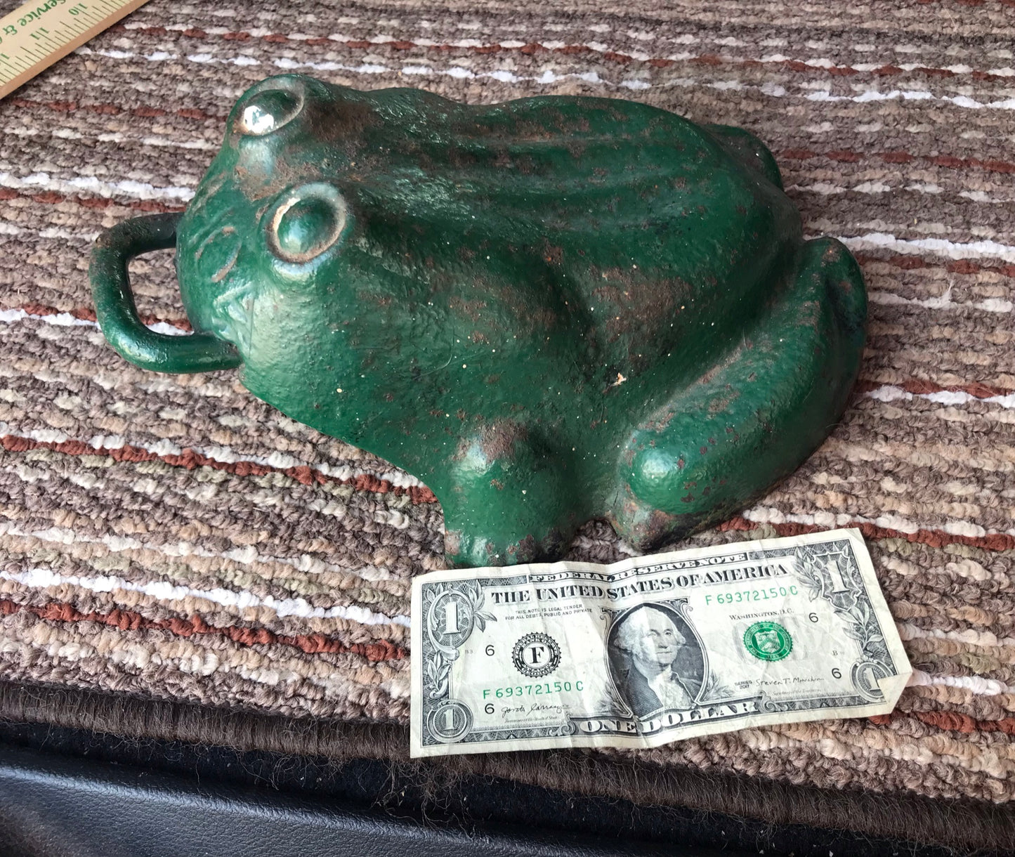 ANTIQUE IRON LARGE FIGURAL FROG HORSE TEAM DROP WEIGHT