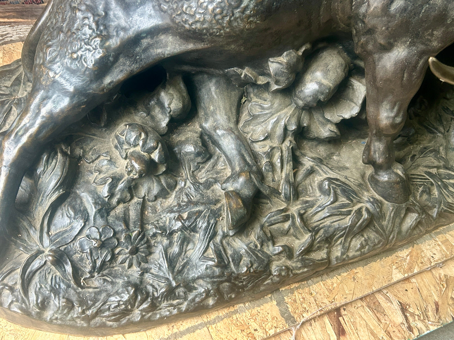 FIGHTING BULLS MONUMENTAL BRONZE JEAN BAPTISTE CLESINGER SCULPTURE.