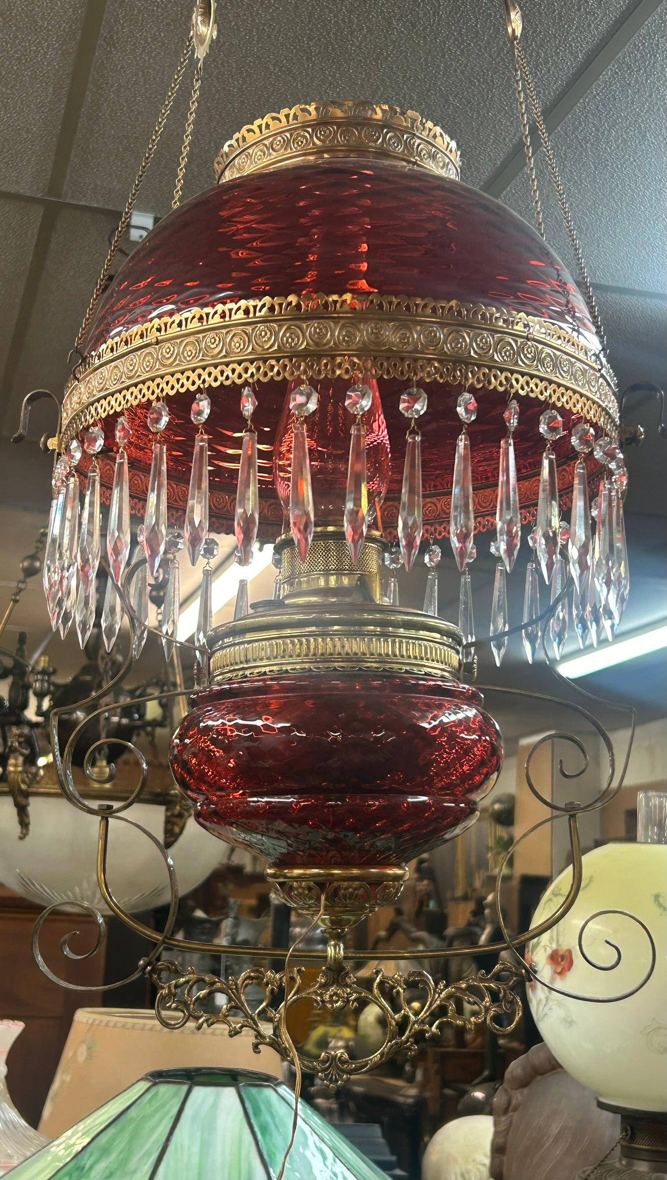 ANTIQUE CRANBERRY GLASS SHADE AND FOUNT HANGING LIBRARY LAMP