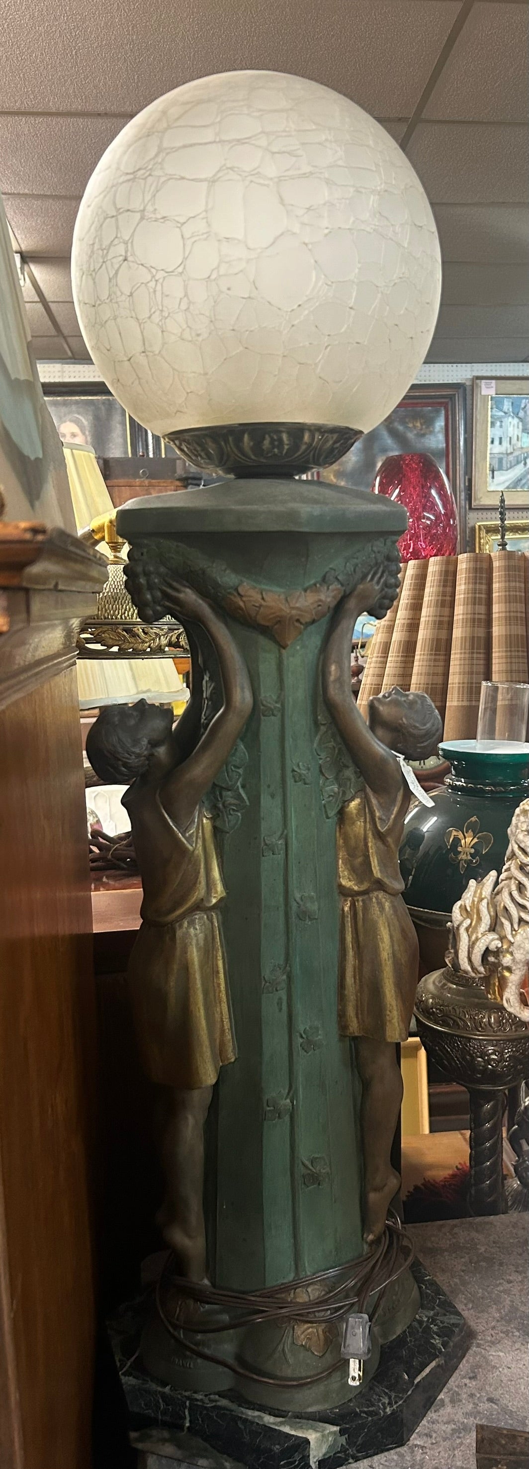 ANTIQUE DOUBLE LADY LARGE FIGURAL TABLE LAMP