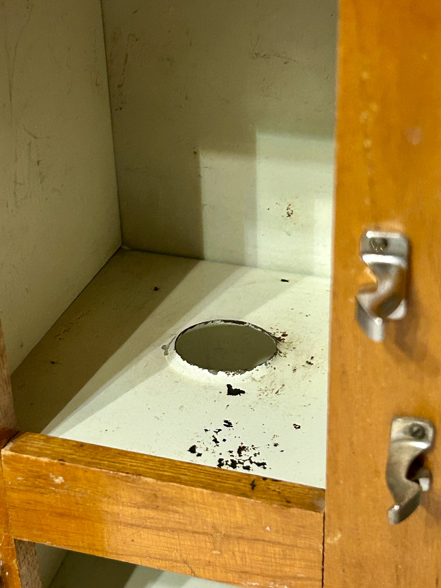 ANTIQUE SALESMAN SAMPLE ICE BOX FOR HARDER REFRIGERATOR __"KLEENKOLD"