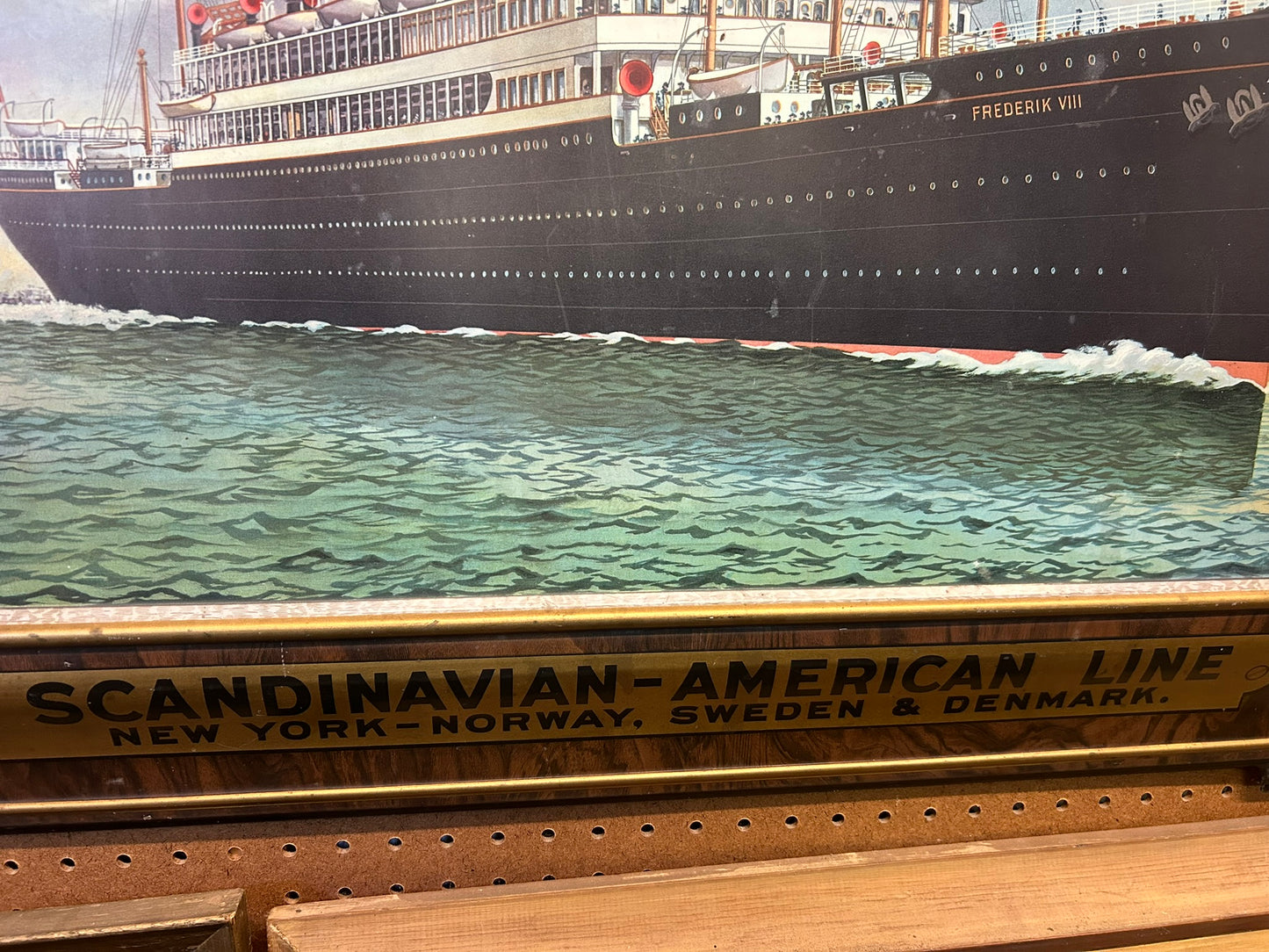 SCANDINAVIAN AMERICAN SHIP LINE ANTIQUE TIN ADVERTISING SIGN