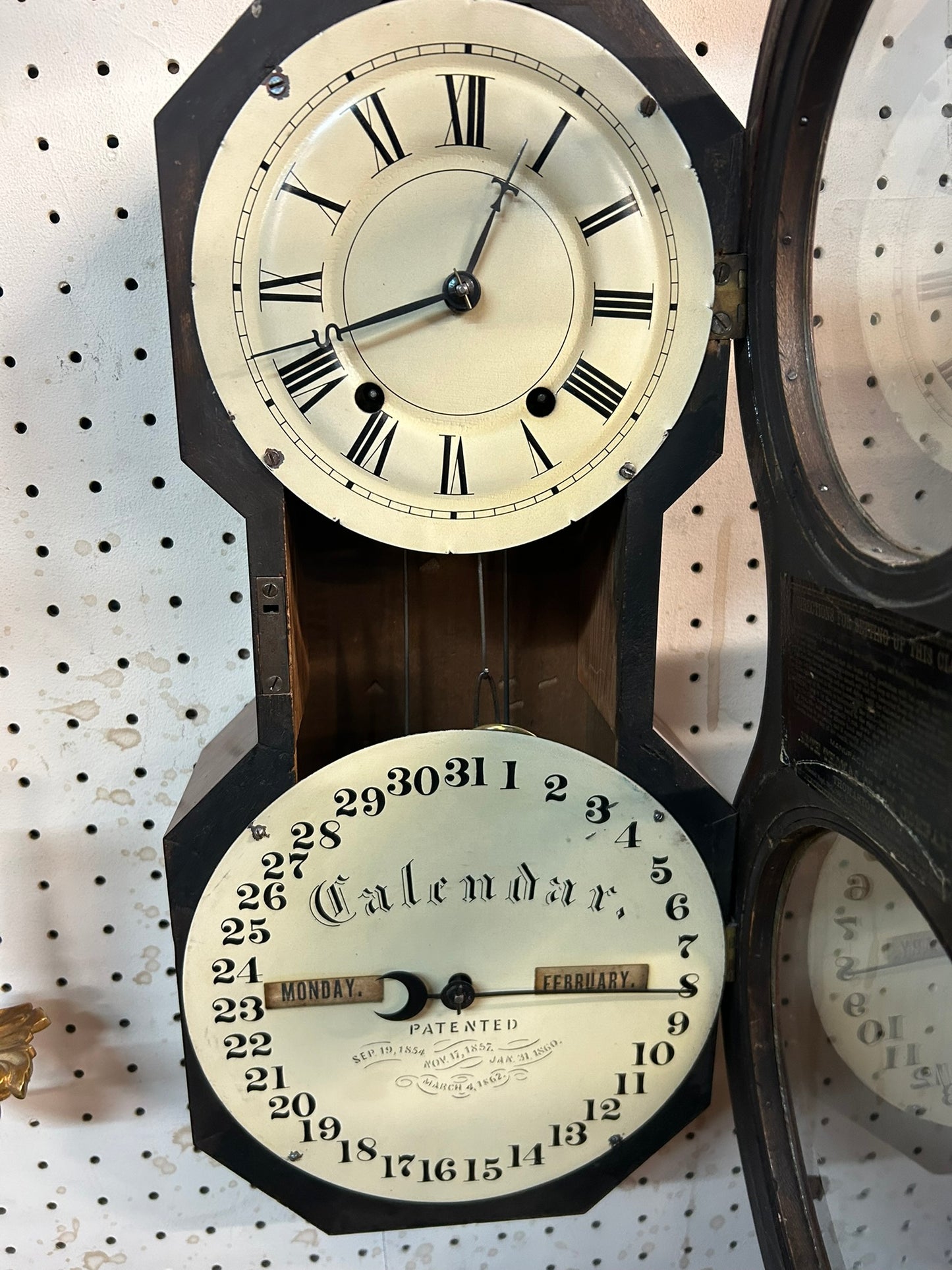 SETH THOMAS "PEANUT" #3 OFFICE WALL CALENDAR CLOCK