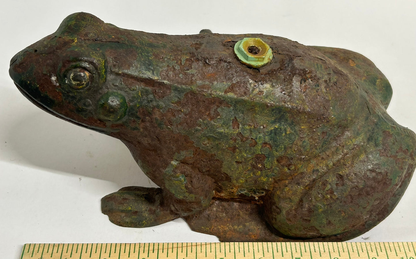 CAST IRON FIGURAL FROG LARGE LAWN SPRINKLER