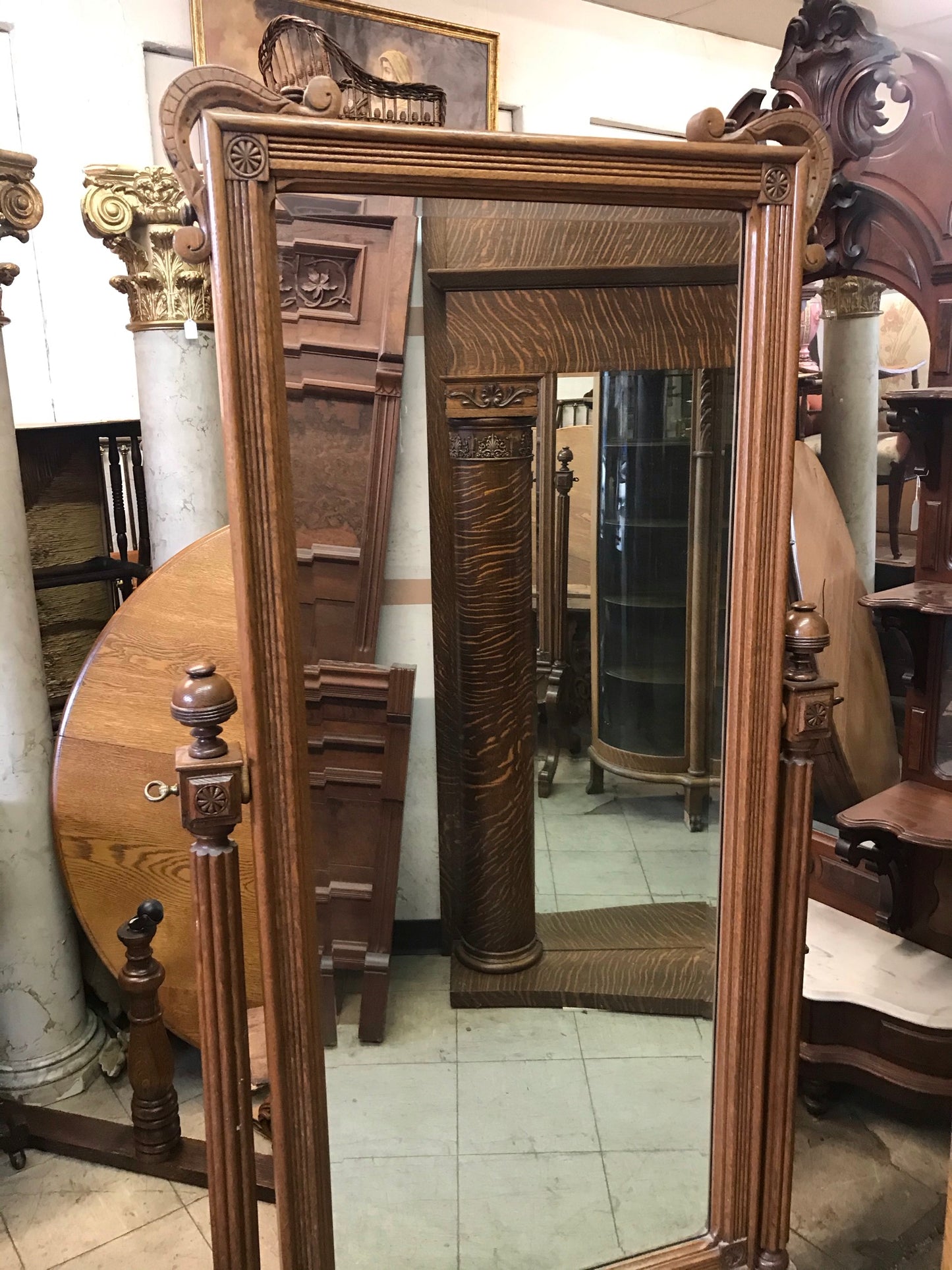 ANTIQUE OAK FLOOR FLOOR DRESSING MIRROR