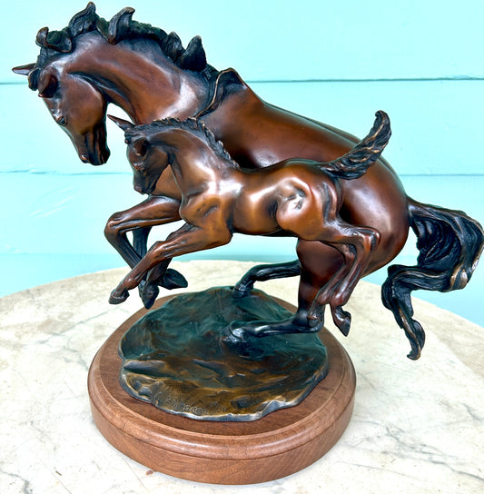 CAMMIE LUNDEEN. COLORADO BRONZE SCULPTURE OF HORSE AND COLT
