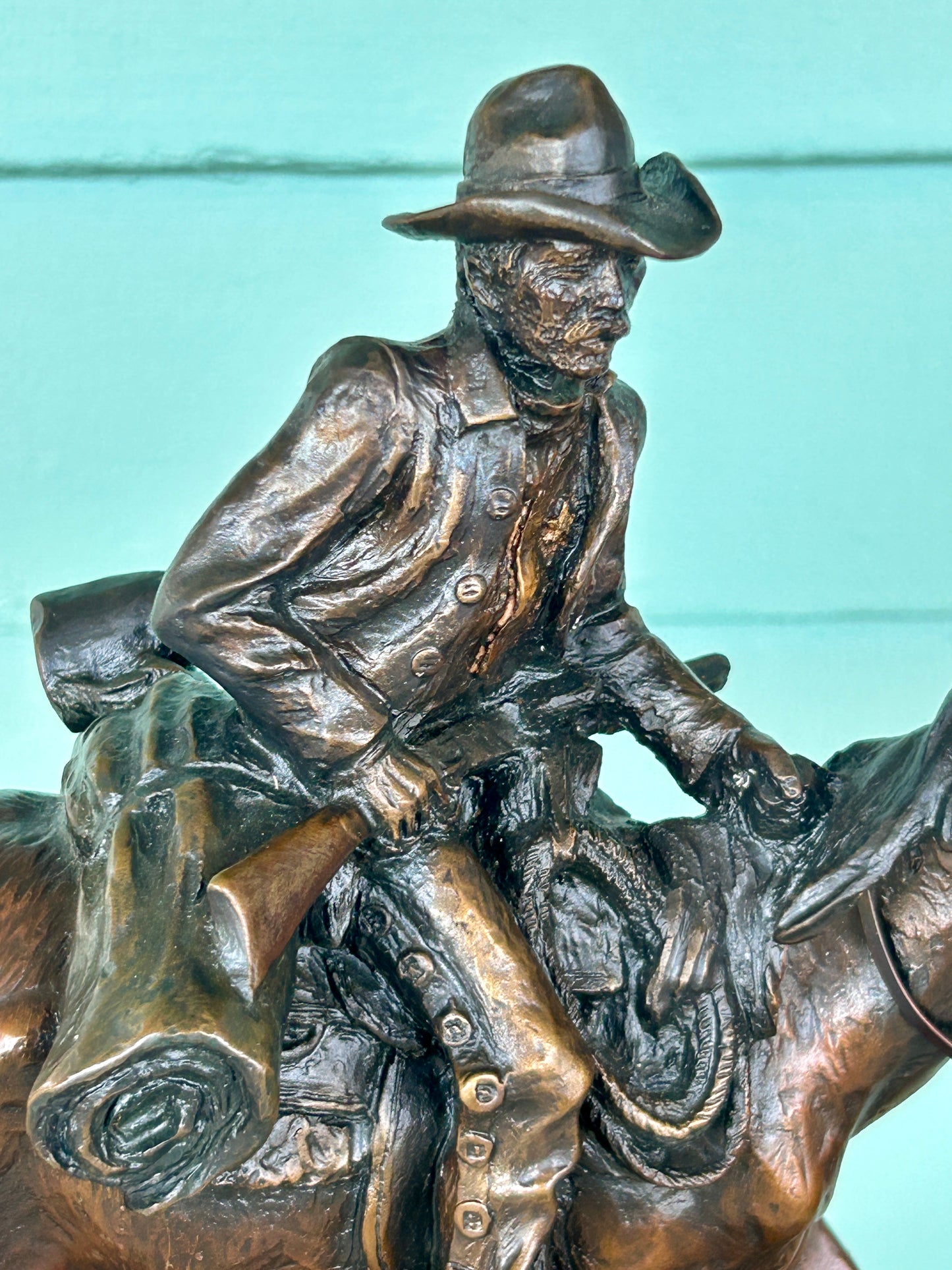 KEN PAYNE BORN 1938 OF NEW MEXICO & ARIZONA BRONZE SCULPTURE OF LAWMAN ON HORSE