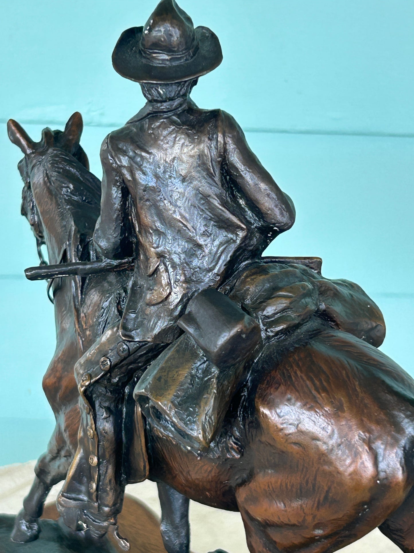 KEN PAYNE BORN 1938 OF NEW MEXICO & ARIZONA BRONZE SCULPTURE OF LAWMAN ON HORSE