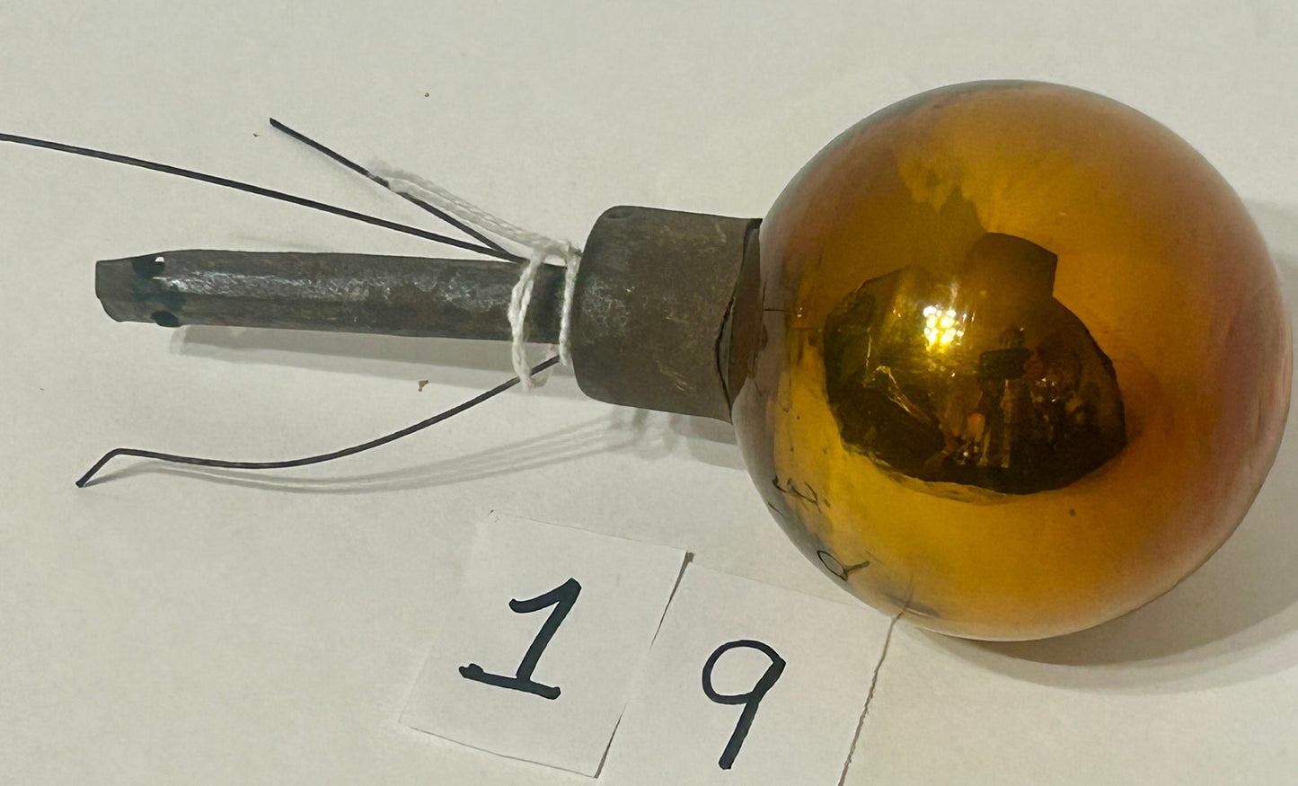 LIGHTNING ROD UNUSUAL GOLD MERCURY GLASS TOPPER