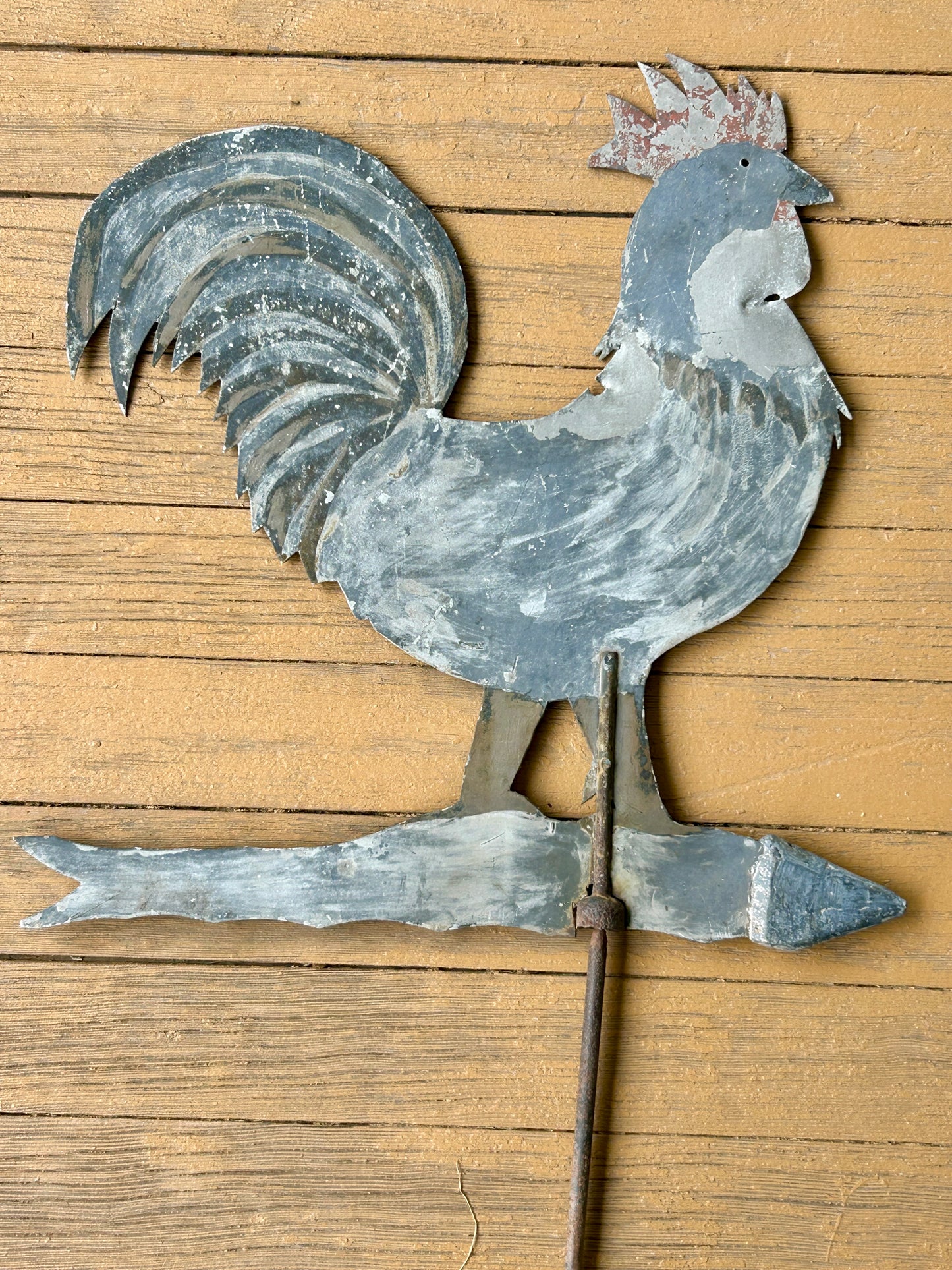 ANTIQUE METAL HAND MADE  ROOSTER WEATHER VANE