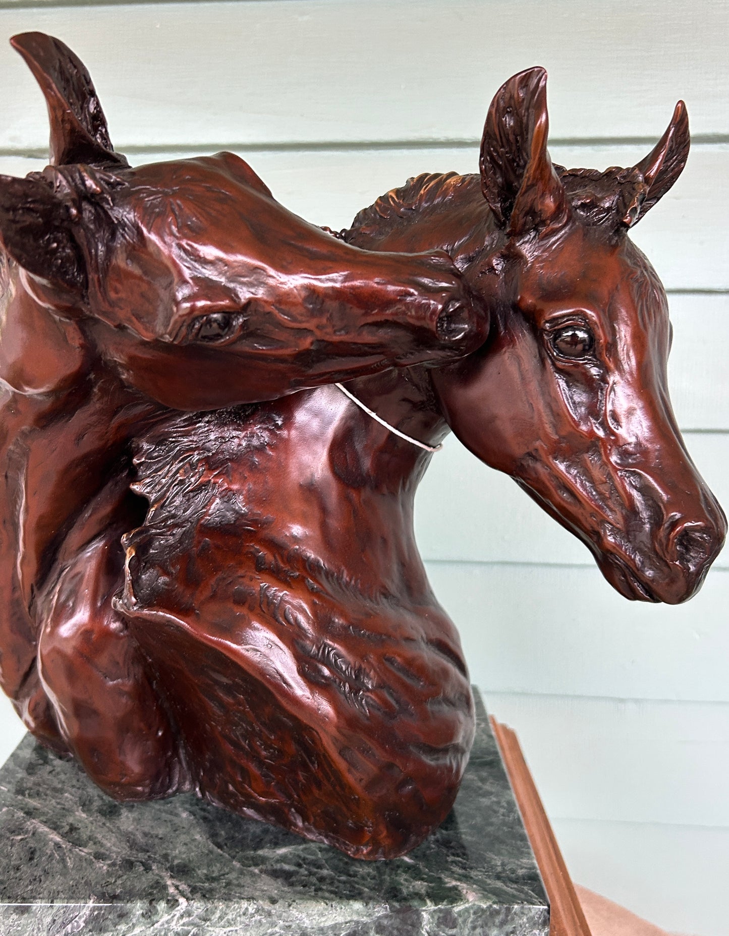 CAROL CUNNINGHAM BRONZE SCULPTOR FROM COLORADO AND IOWA BRONZE OF HORSES