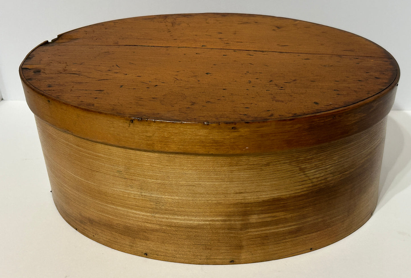 ANTIQUE SHAKER OVAL FIVE FINGERS LAP PANTRY BOX