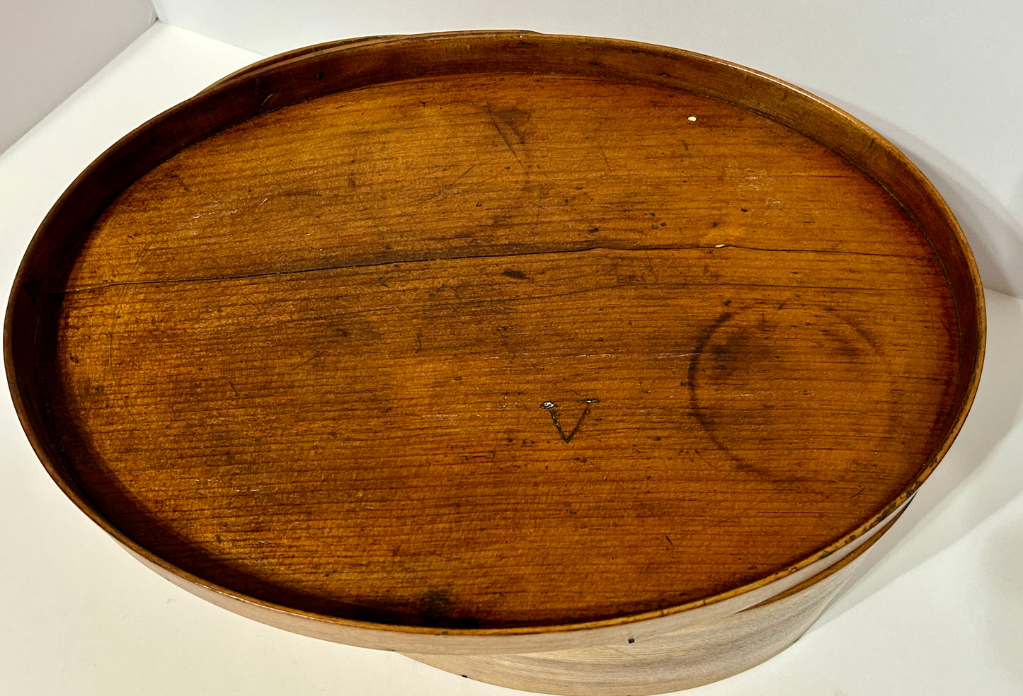 ANTIQUE SHAKER OVAL FIVE FINGERS LAP PANTRY BOX