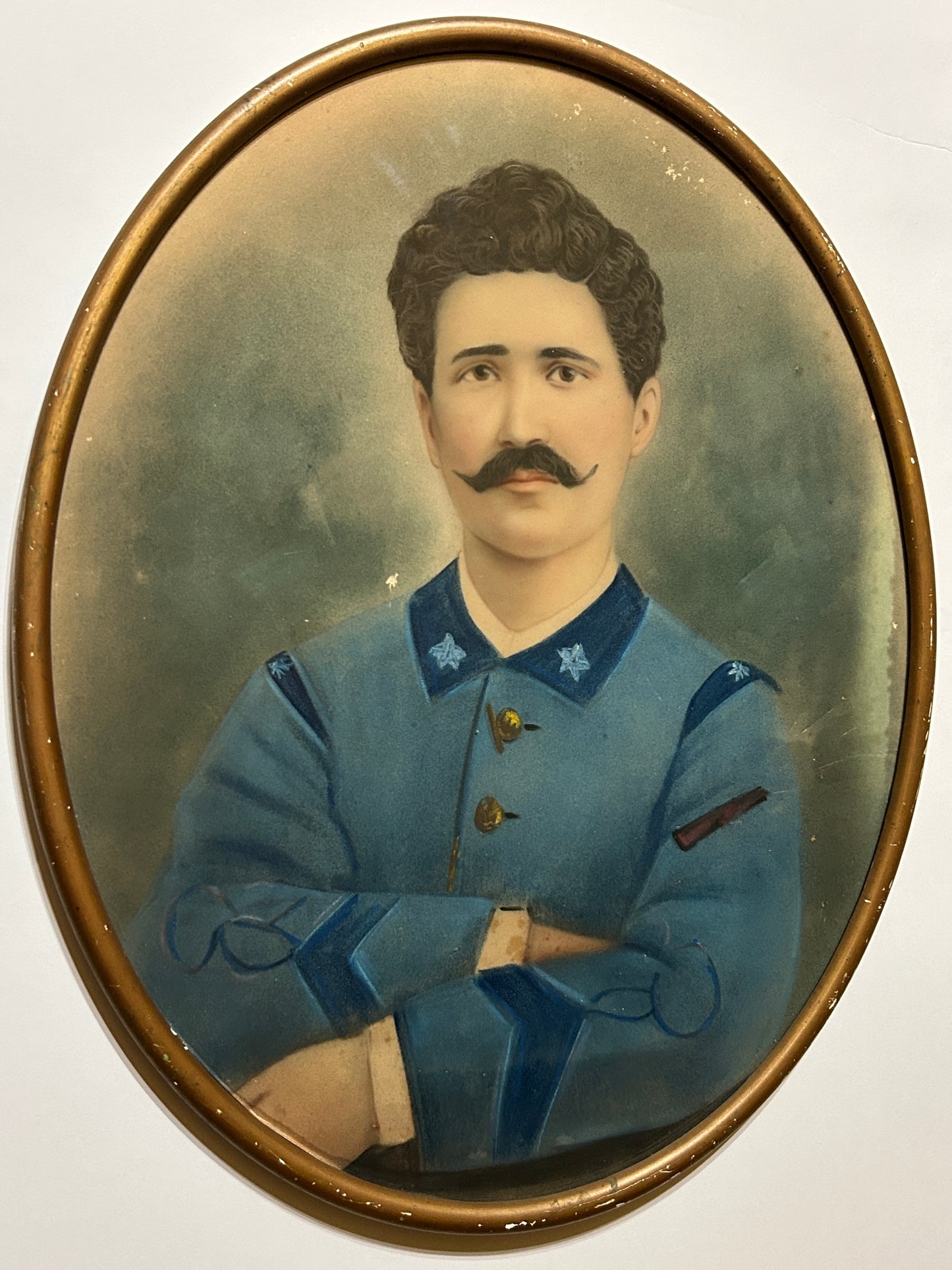 ANTIQUE MILITARY SOLDIER LARGE TINTED OVAL PHOTOGRAPH