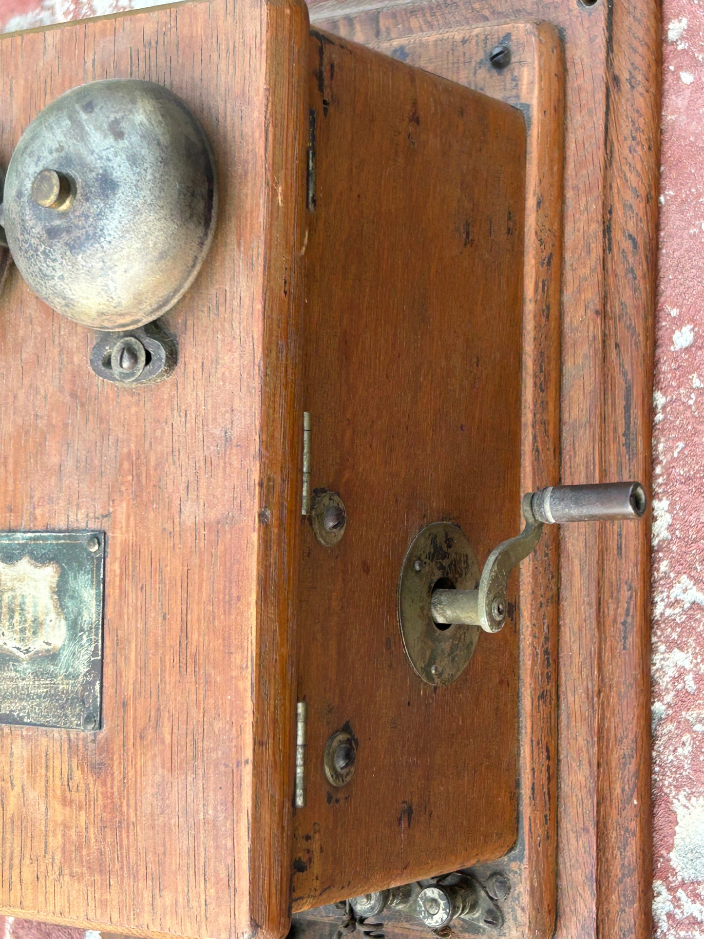ANTIQUE AMERICAN ELECTRIC TELEPHONE COMPANY OAK WALL PHONE