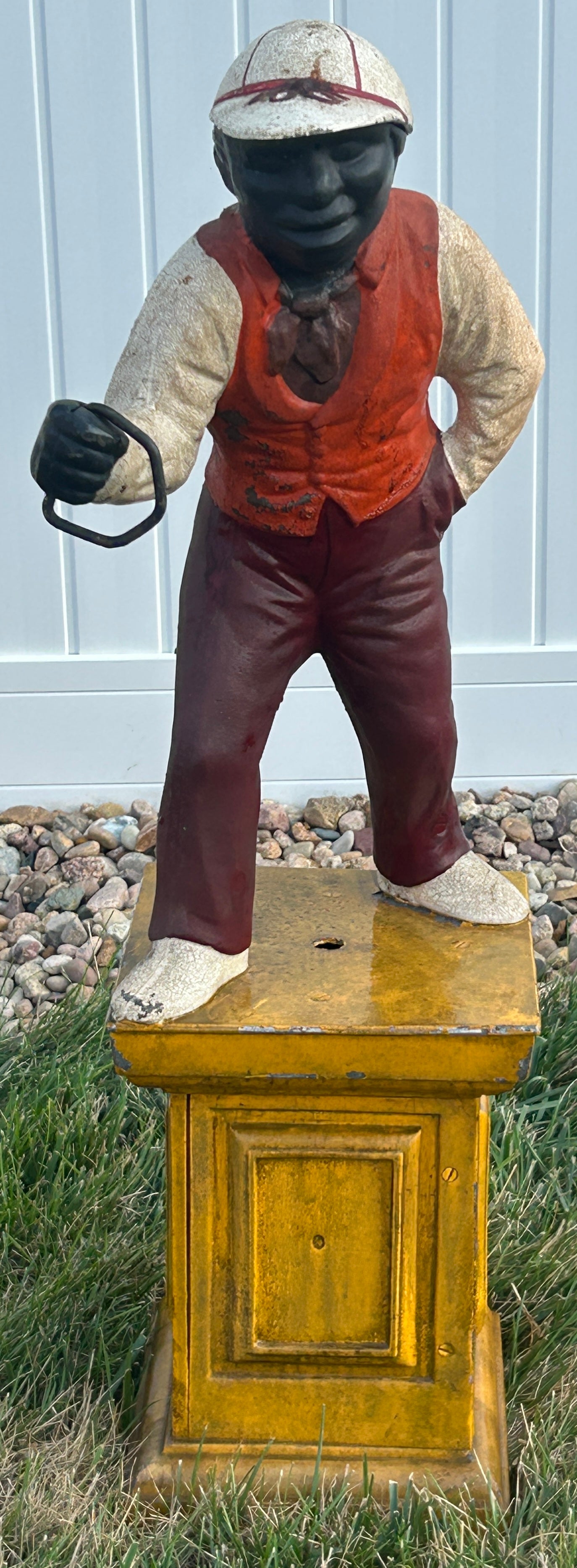 BLACK AMERICANA ANTIQUE IRON LAWN FIGURAL JOCKEY