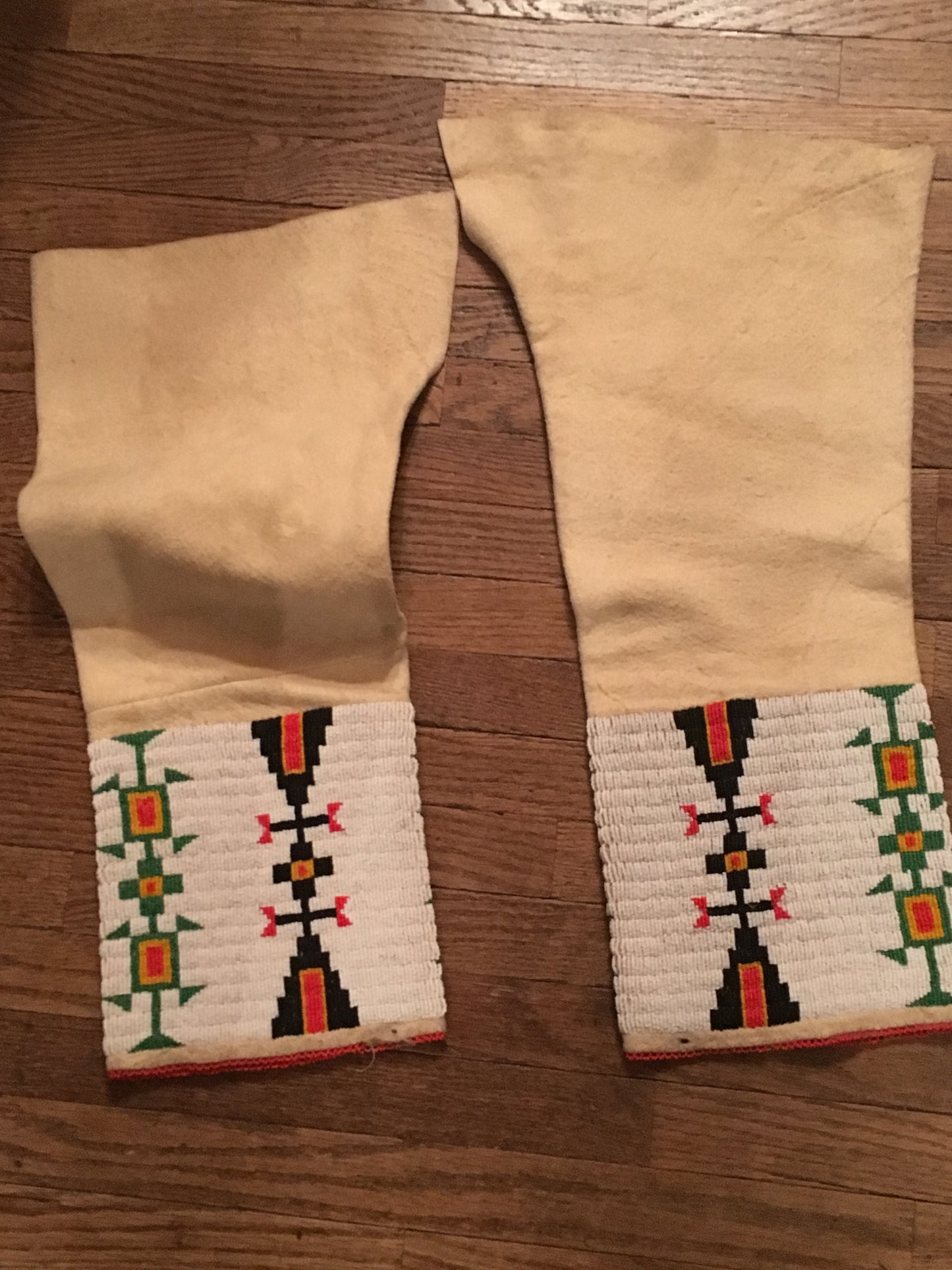 NATIVE AMERICAN CHEROKEE BEADED WOMANS BUCKSKIN BEADED 1930's DRESS