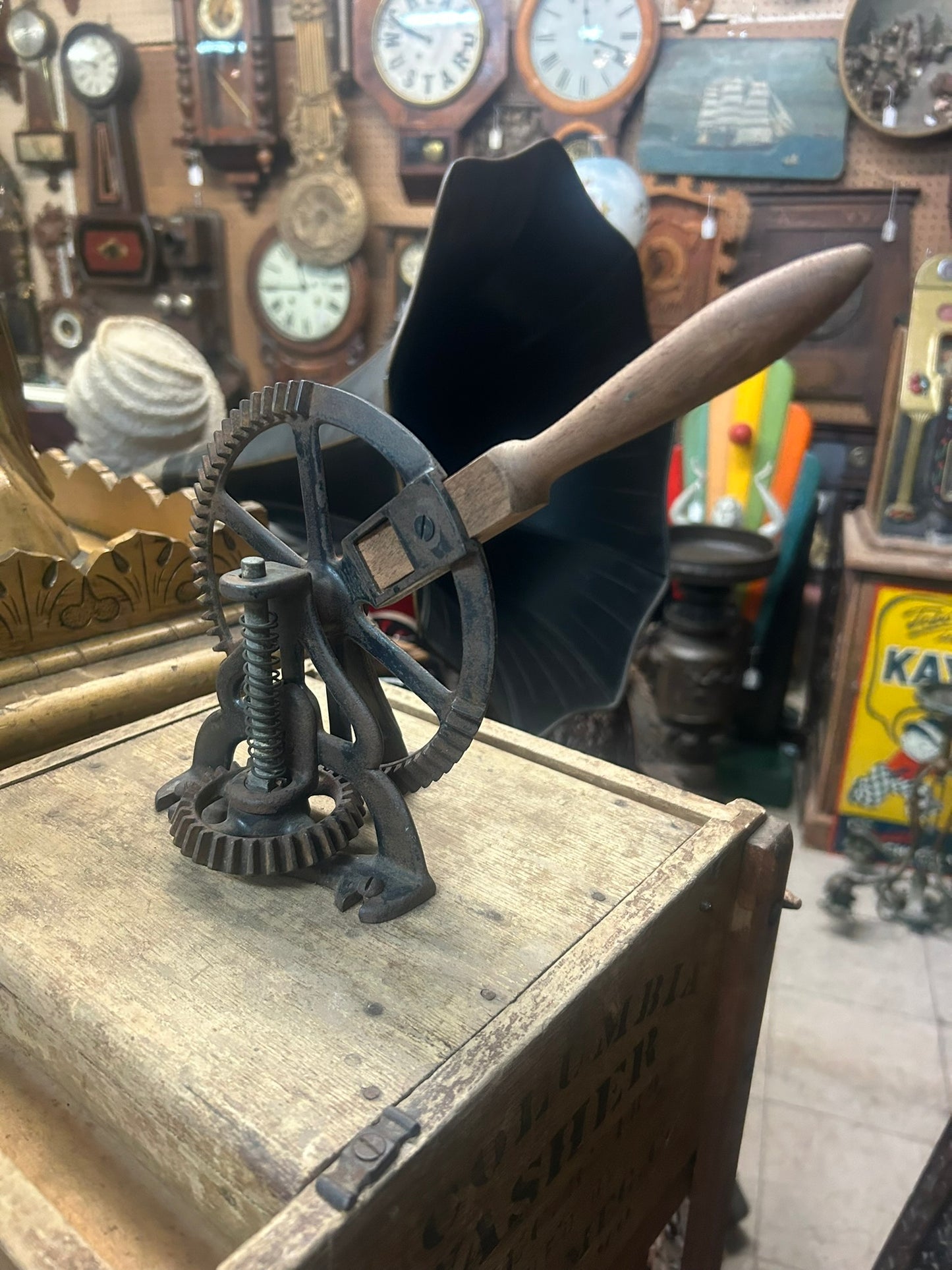 SALESMAN SAMPLE COLUMBIA WASHER