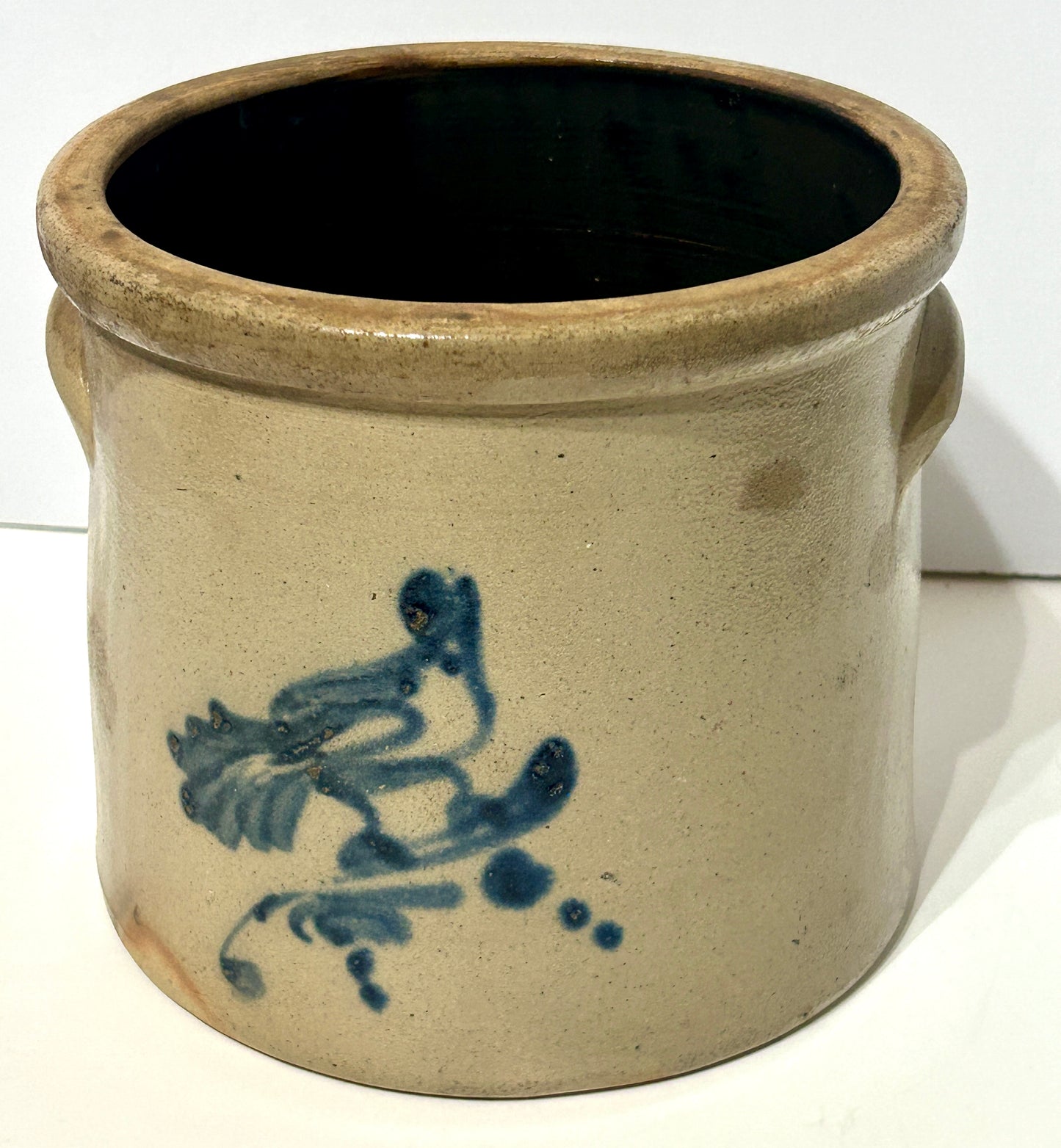 ANTIQUE EARLY SMALL STONEWARE CROCK WITH BIRD DESIGN
