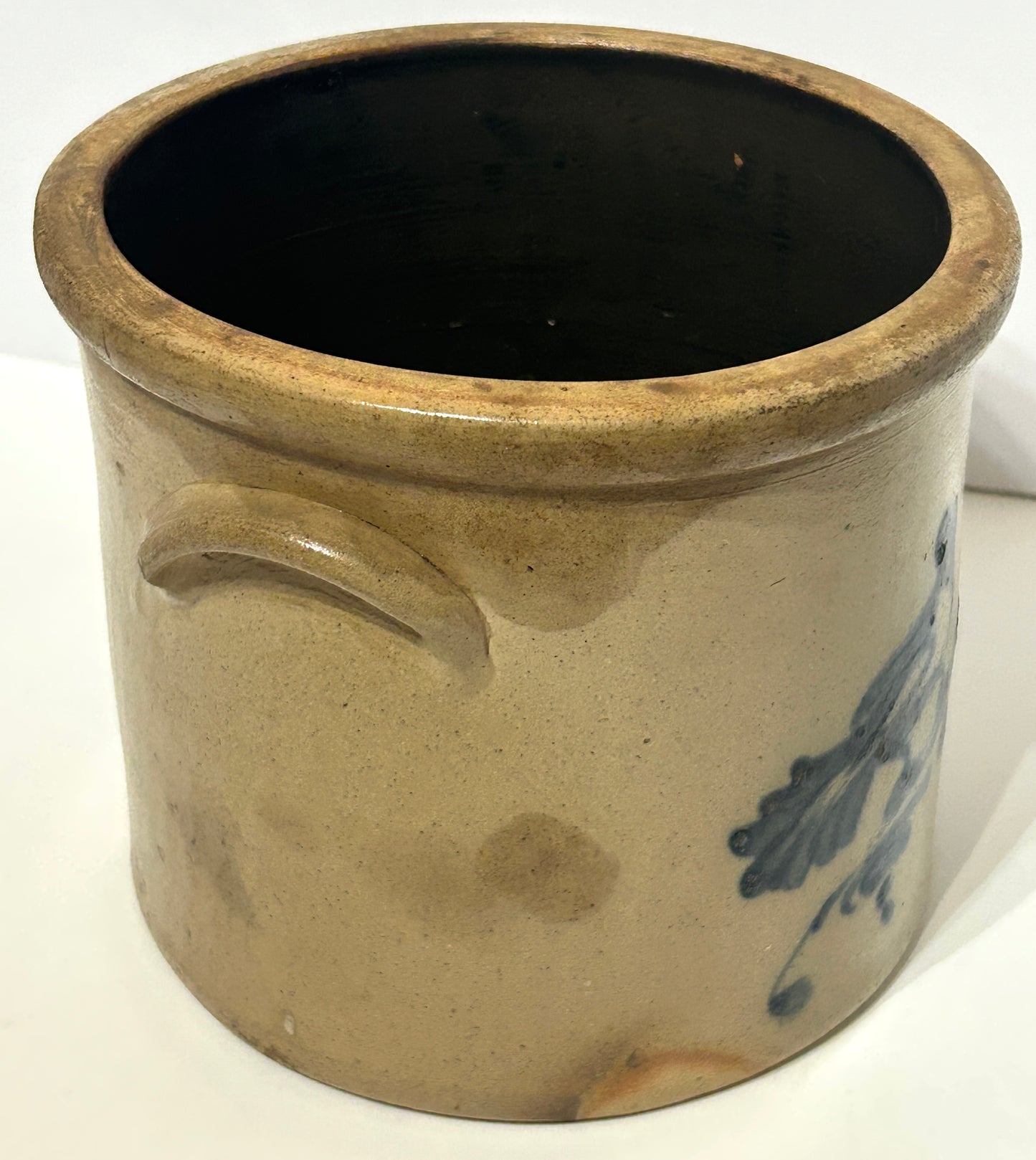 ANTIQUE EARLY SMALL STONEWARE CROCK WITH BIRD DESIGN