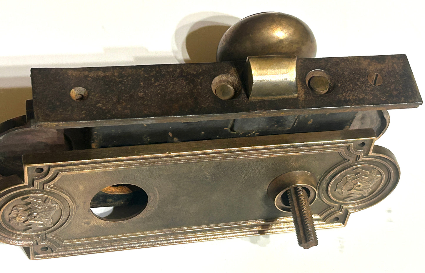 OMAHA NEBRASKA WOODMEN OF THE WORLD BUILDING BRONZE LOCKSET AND DOORKNOB
