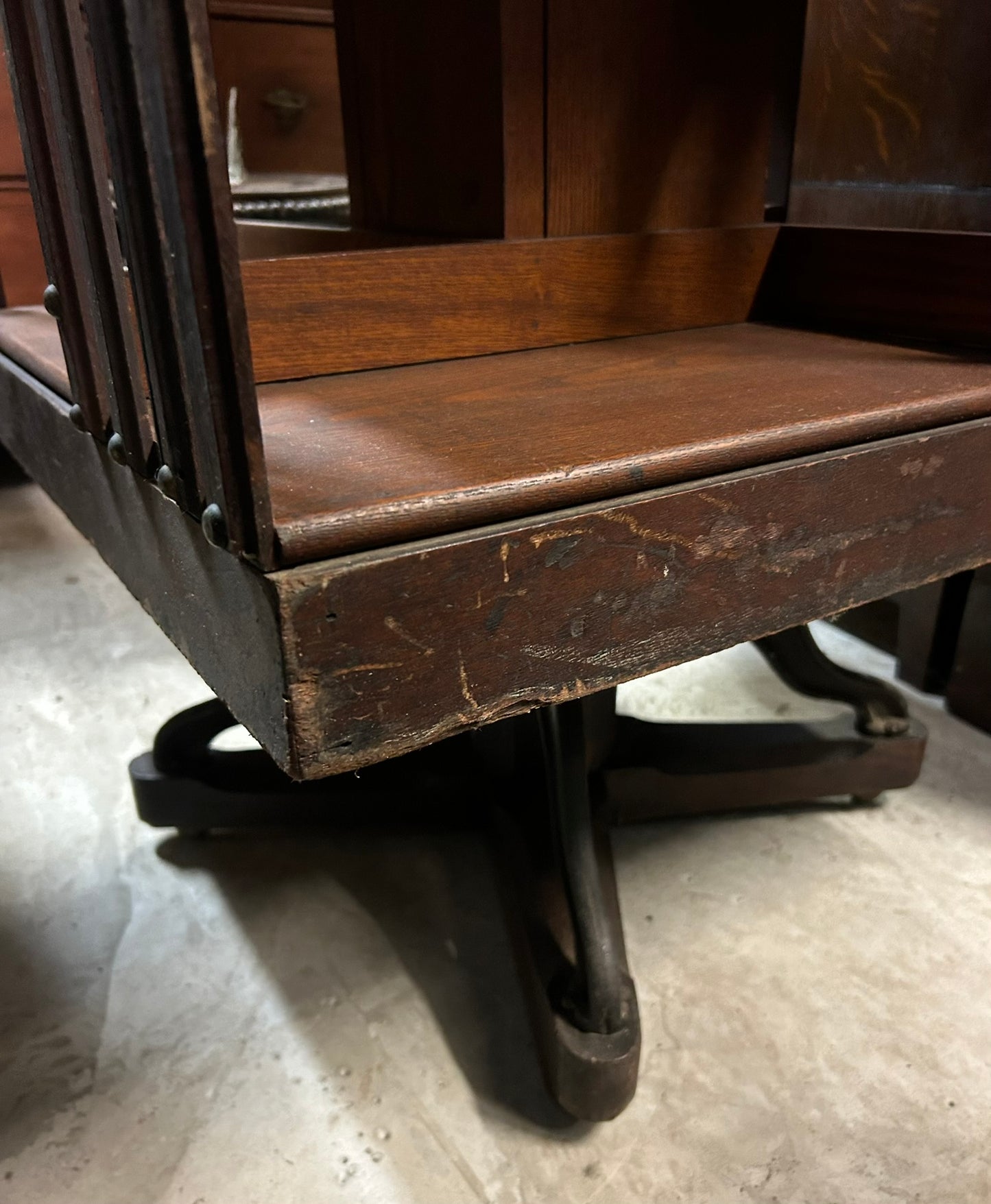 REVOLVING OAK ANTIQUE BOOK CASE