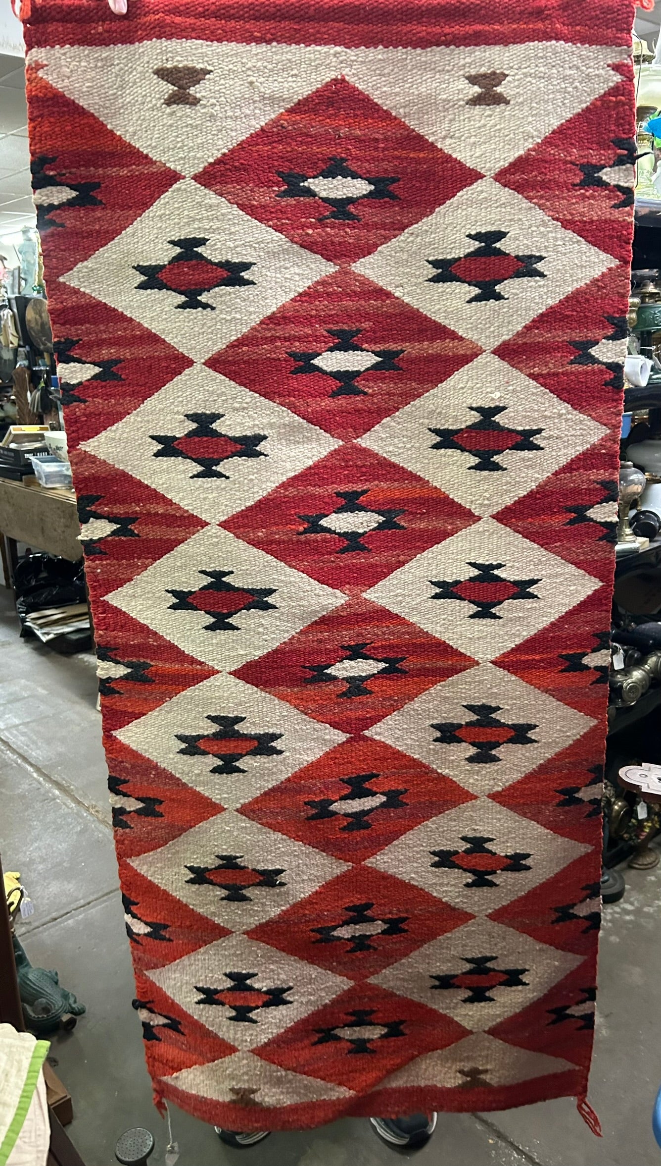 RED NAVAJO RUG WEAVING 1930's