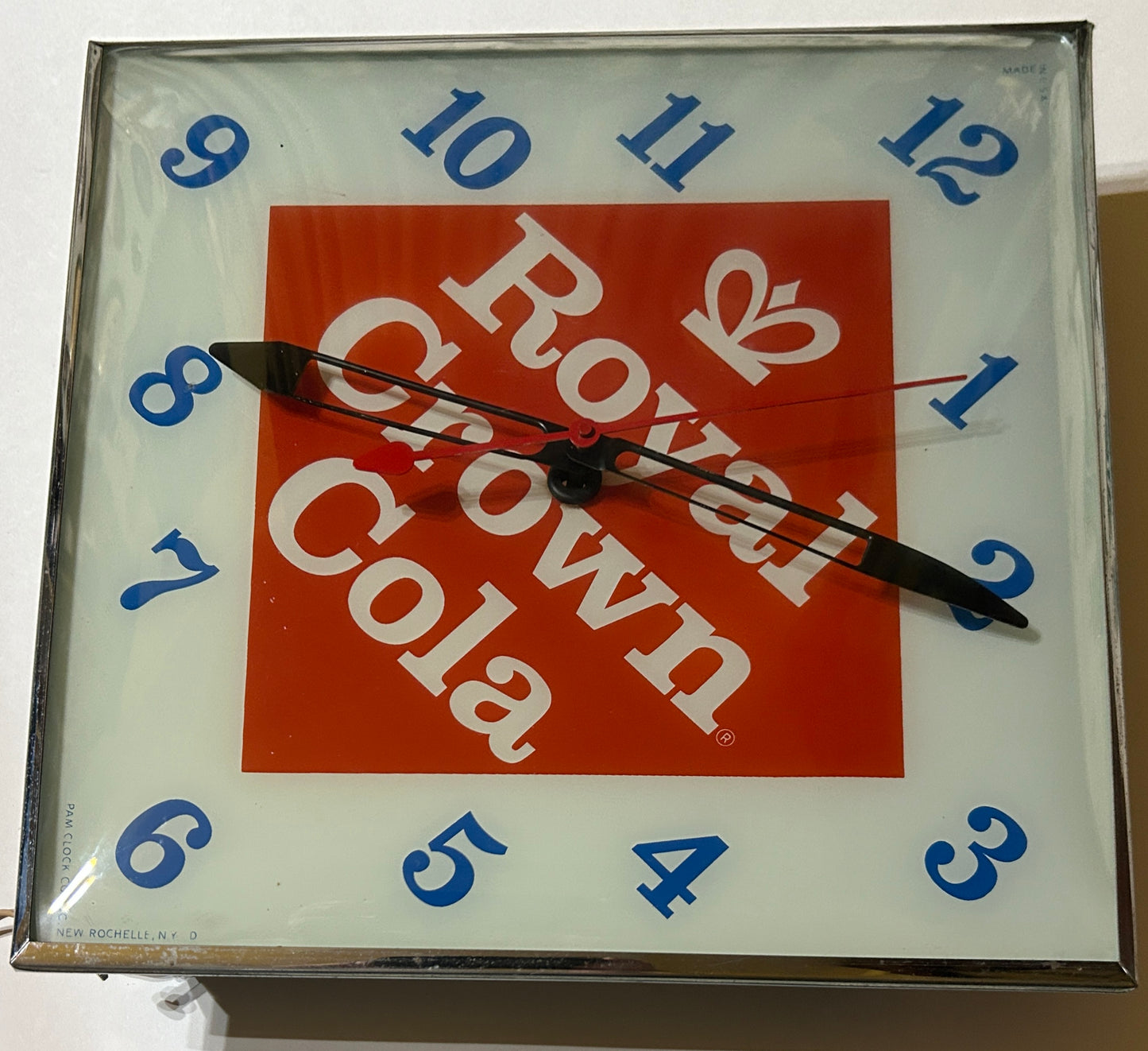 ROYAL CROWN COLA ELECTRIC ADVERTISING WALL CLOCK