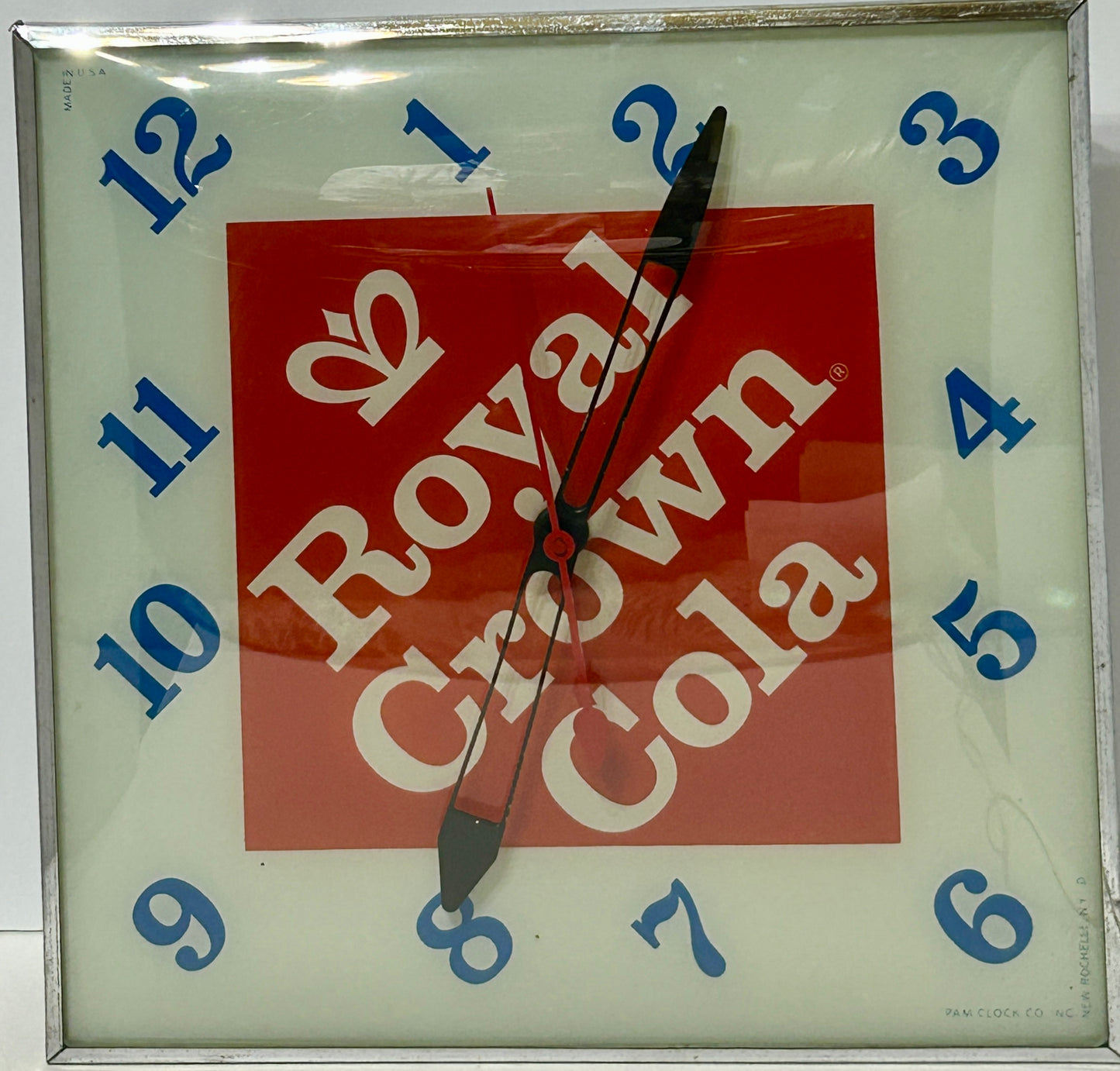 ROYAL CROWN COLA ELECTRIC ADVERTISING WALL CLOCK