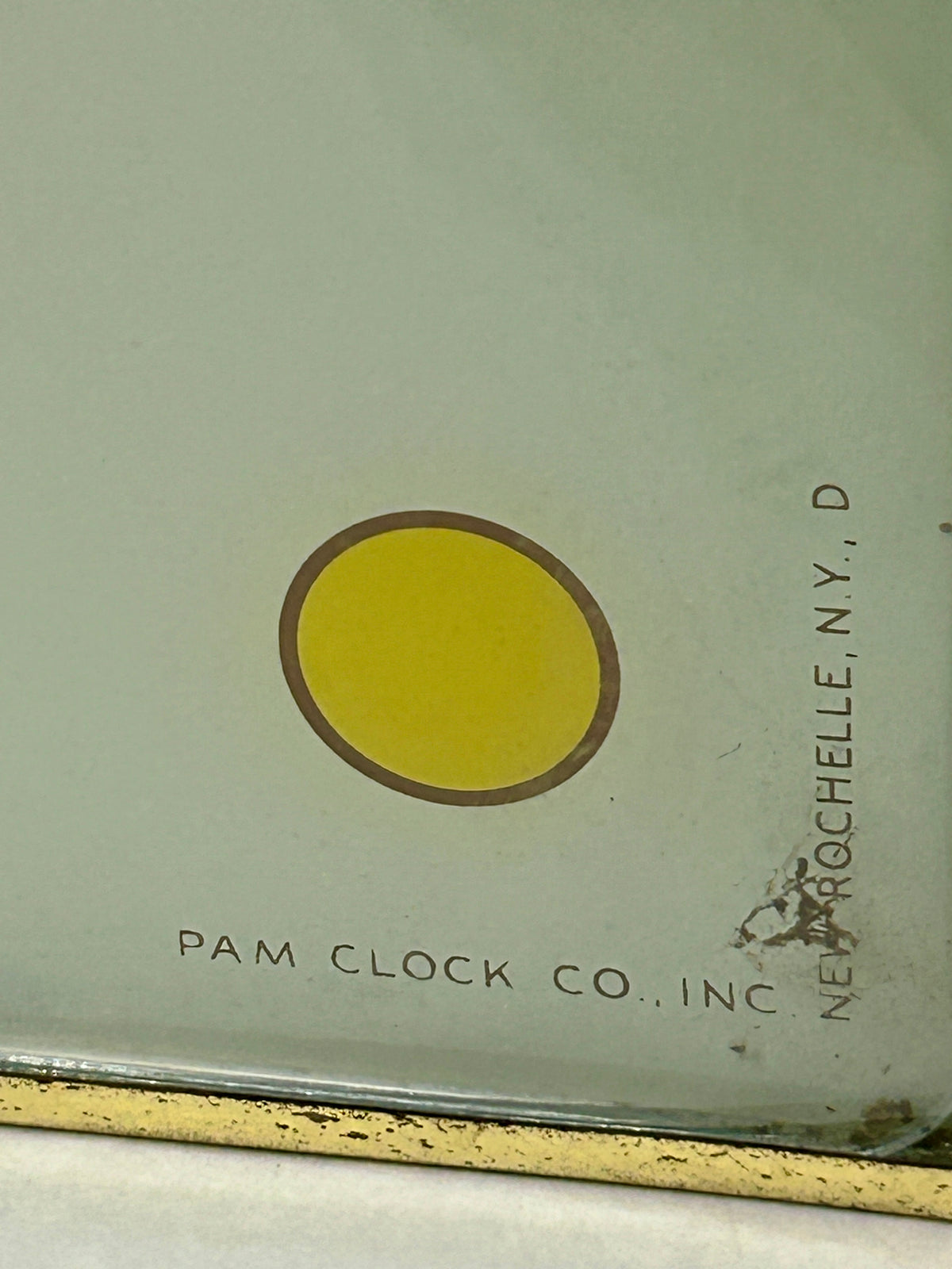 DR. PEPPER ELECTRIC ADVERTISING CLOCK