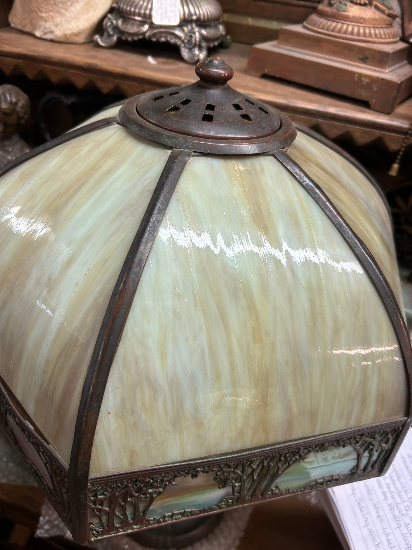 HANDEL SCENIC OVERLAY PANELED SHADE LAMP