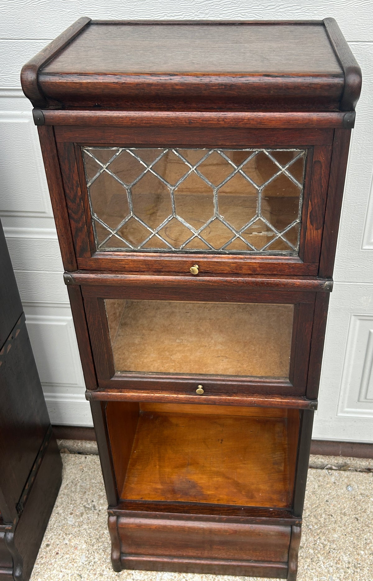 1/2 WIDTH SIZE RARE ANTIQUE BARRISTER OAK STACK BOOKCASE WITH LEADED TOP DOOR