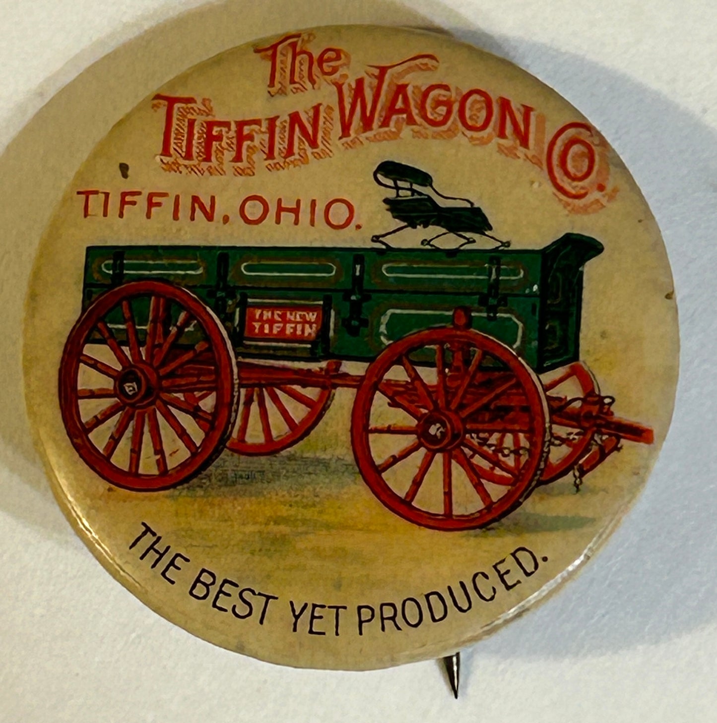 THE TIFFIN FARM WAGON ANTIQUE ADVERTISING PINBACK BUTTON