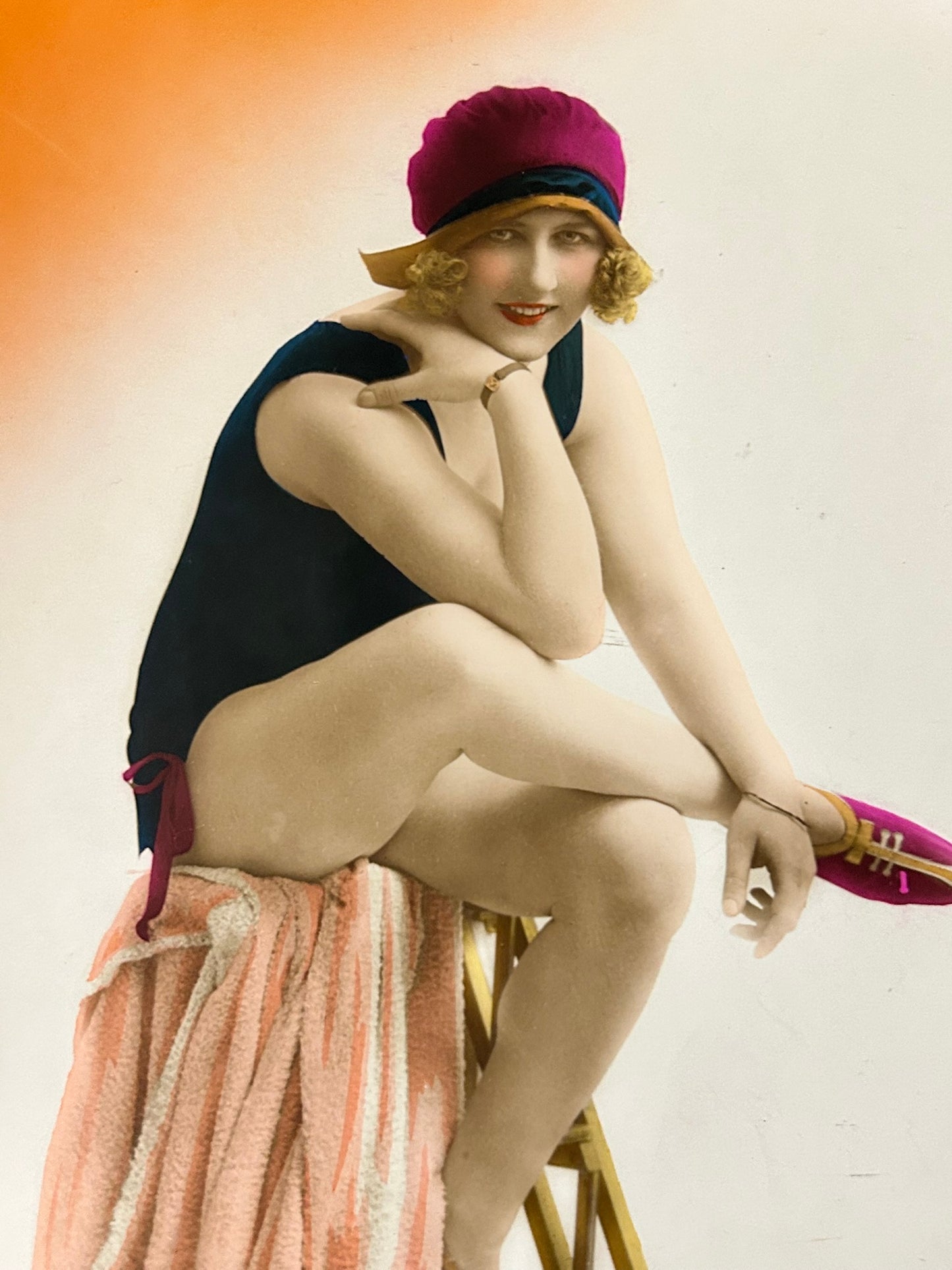 PIN UP EARLY 1900'S TINTED PHOTO