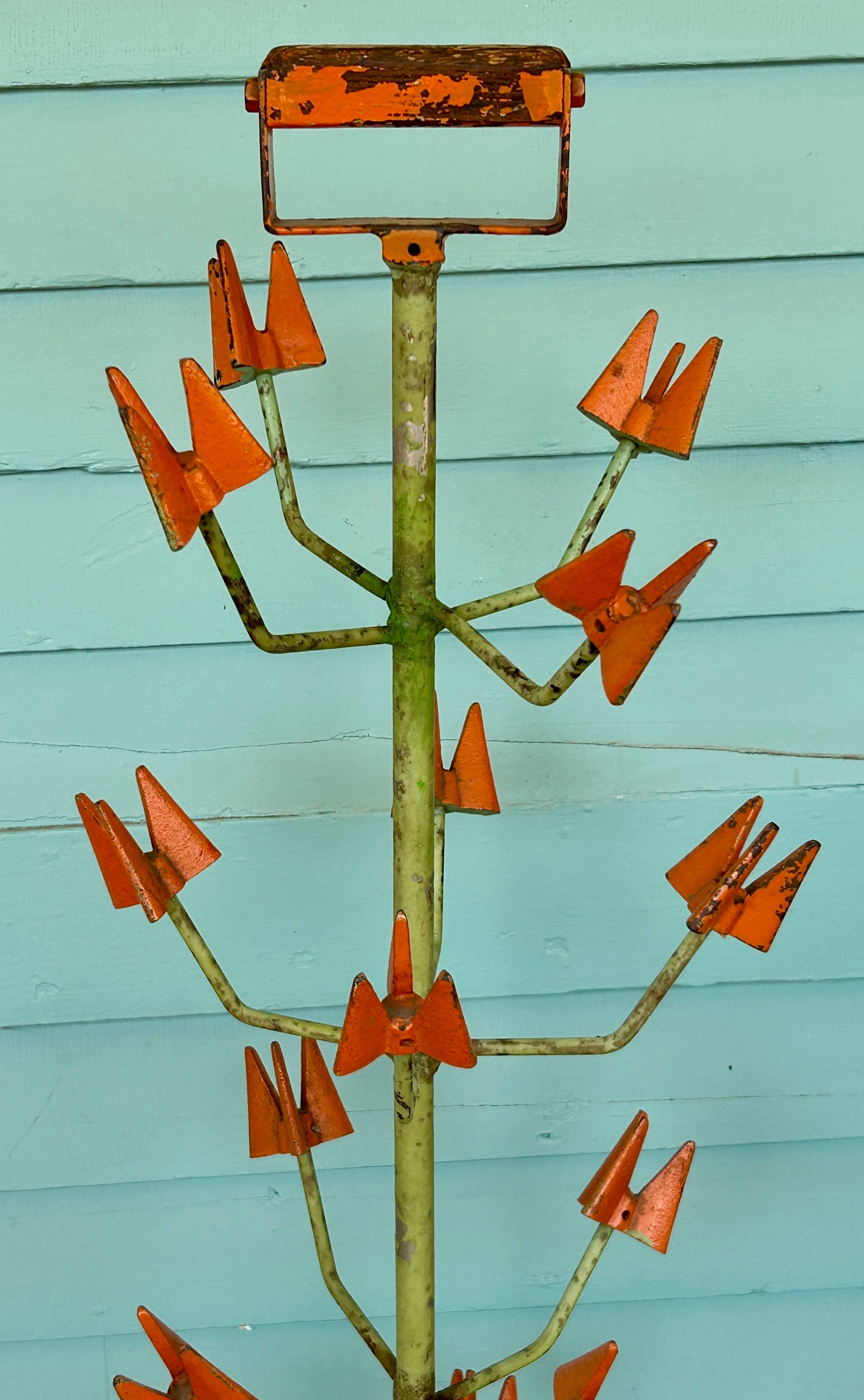 ANTIQUE IRON FACTORY MULTIPLE STRING CONES HOLDER TREE