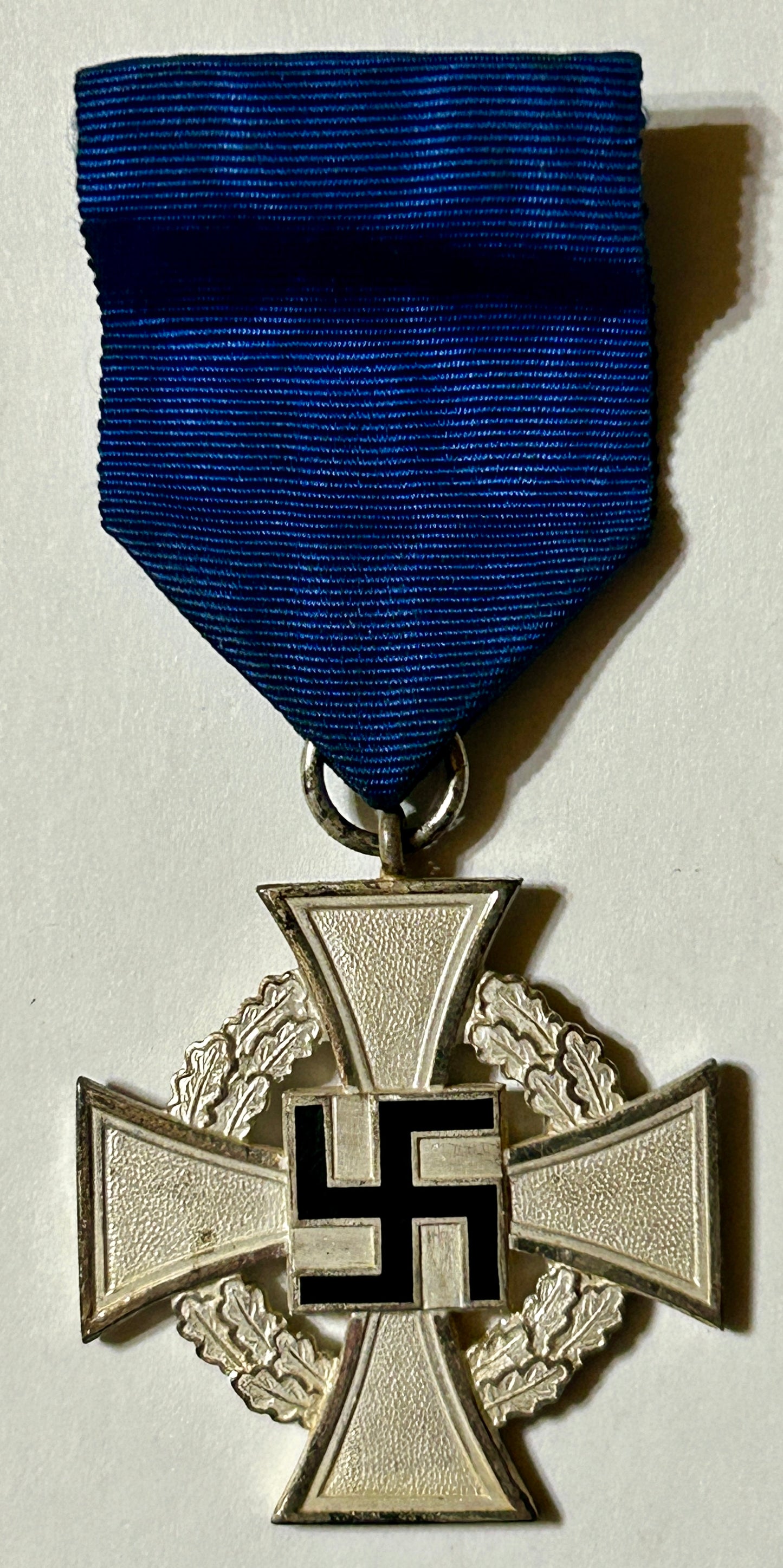 GERMAN WWII 25 YEAR FAITHFUL SERVICE CROSS MEDAL