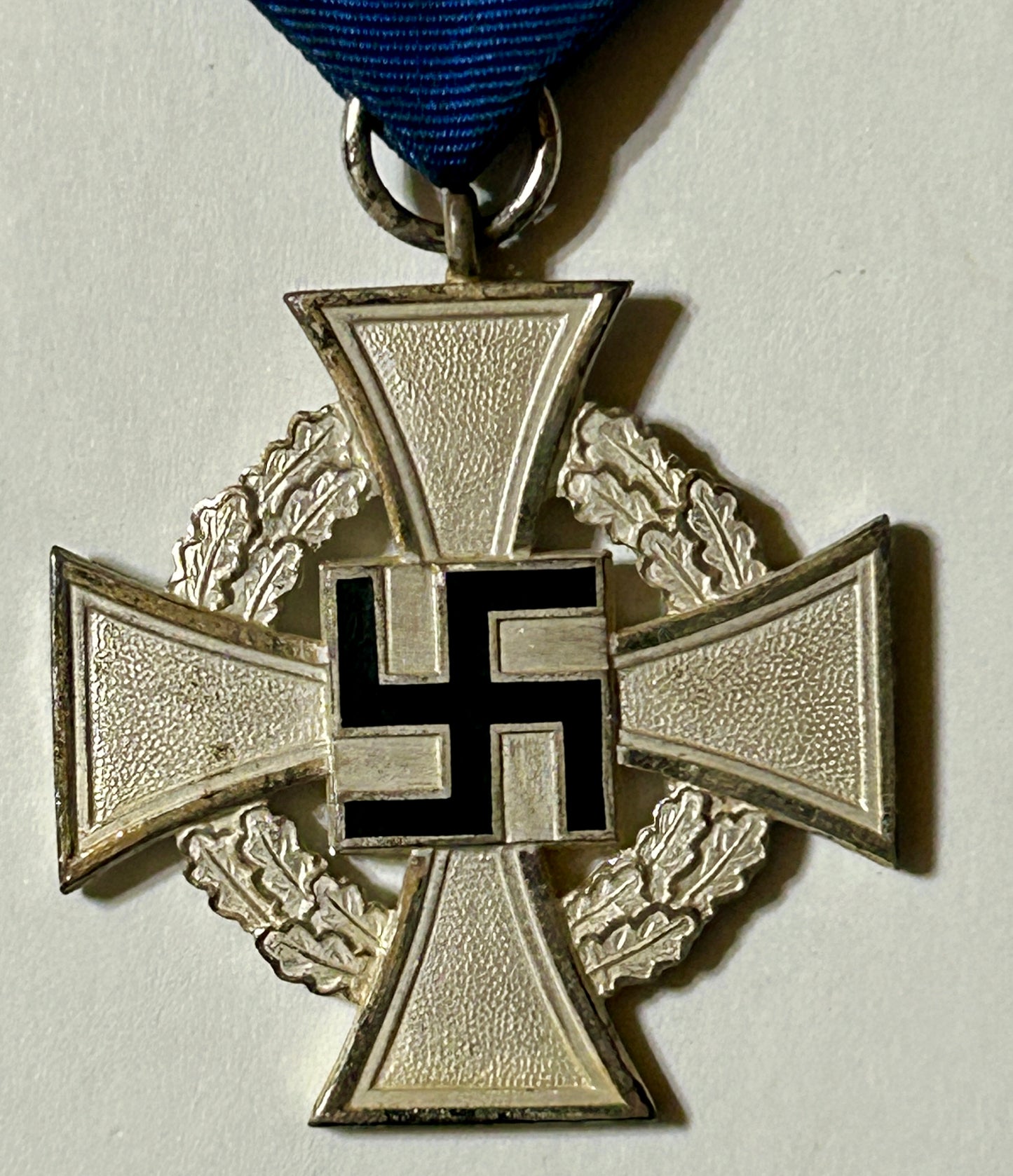 GERMAN WWII 25 YEAR FAITHFUL SERVICE CROSS MEDAL