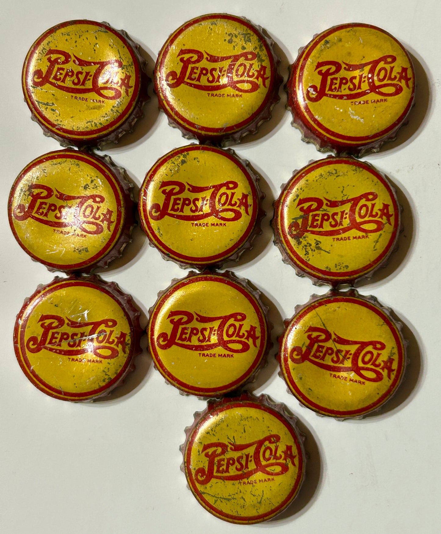 1930'S PEPSI RARE BOTTLE CAPS WITH MILITARY INSIGNIAS INSIDE