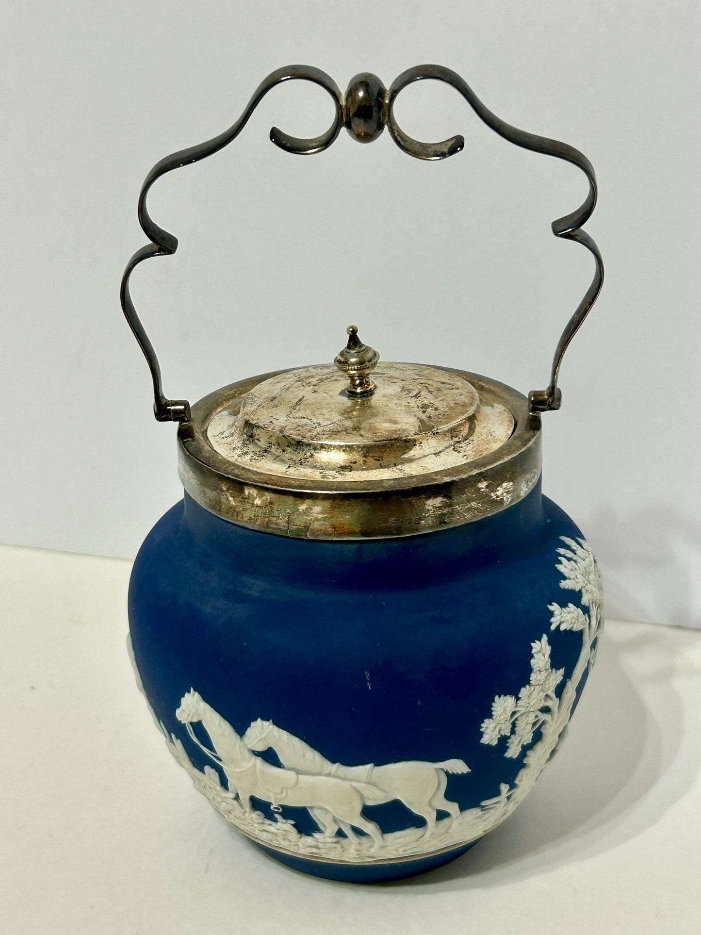 ANTIQUE ADAMS JASPER WARE BLUE AND WHITE JAR WITH HORSES SCENE