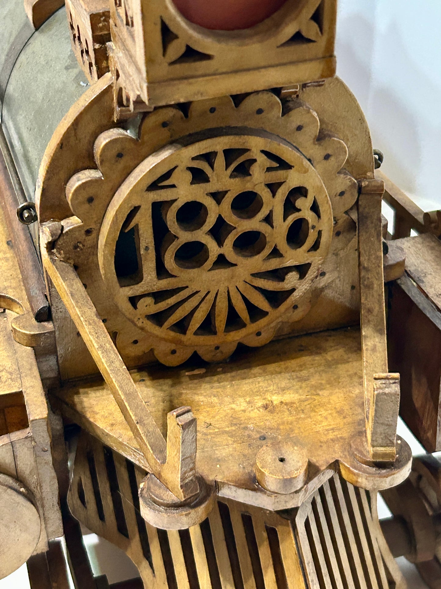 ANTIQUE FRETWORK LOCOMOTIVE CLOCK