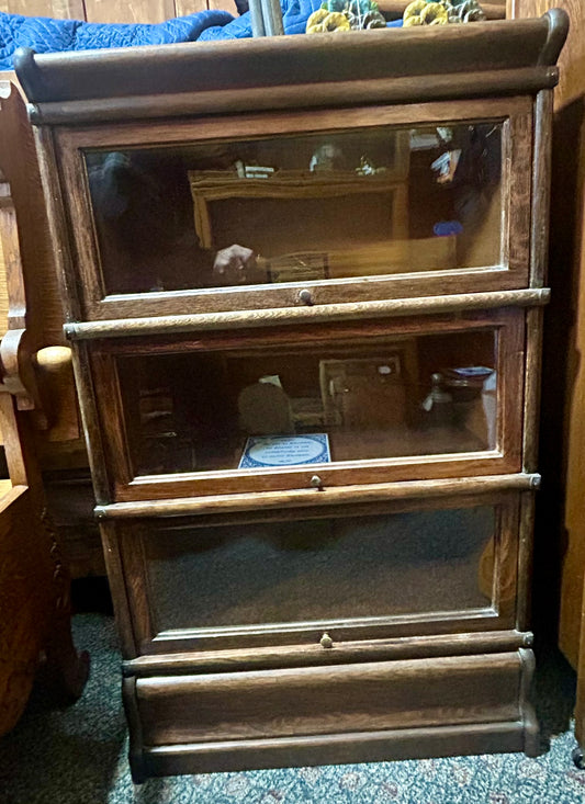 ANTIQUE GLOBE 3/4 SIZE OAK THREE STACK BARRISTER BOOKCASE