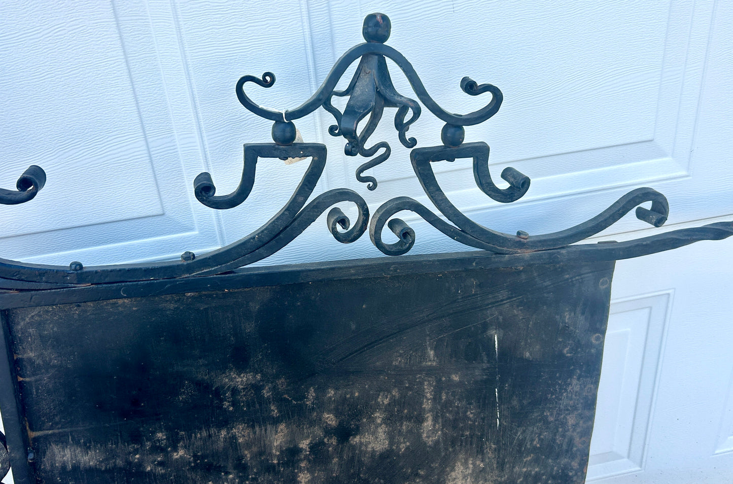 ANTIQUE TRADE SIGN FOR LOCKSMITH