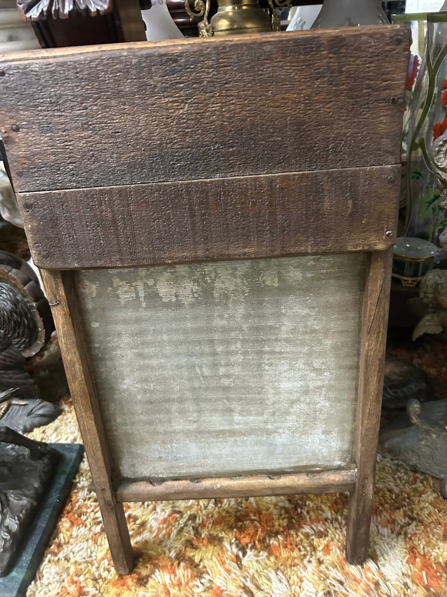 PRIMITIVE GLASS AND WOOD ANTIQUE WASH BOARD