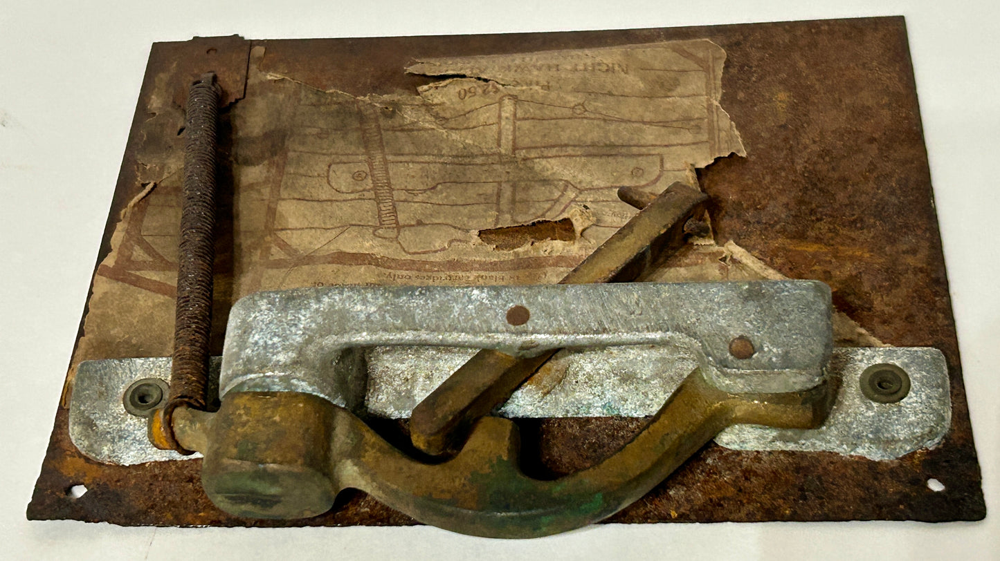 ANTIQUE ALARM GUN