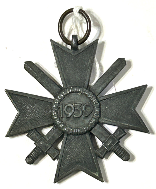 GERMAN 1939 MILITARY BADGE