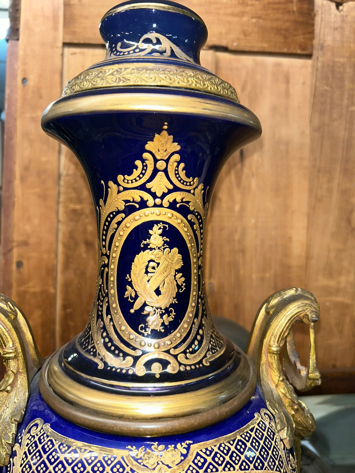 SEVRES LARGE HAND PAINTED ANTIQUE URN WITH METAL MOUNTS