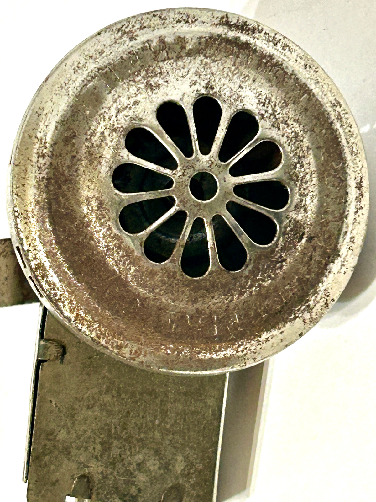ANTIQUE POLICE AND FIRE CHIEF SIREN FOR BICYCLES